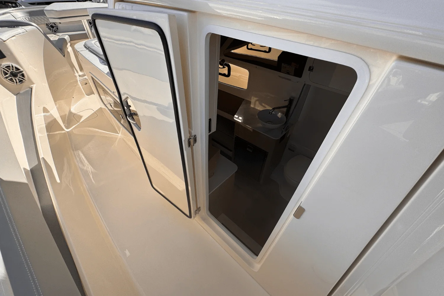 2025 Scout 357 LXF Image Thumbnail #28