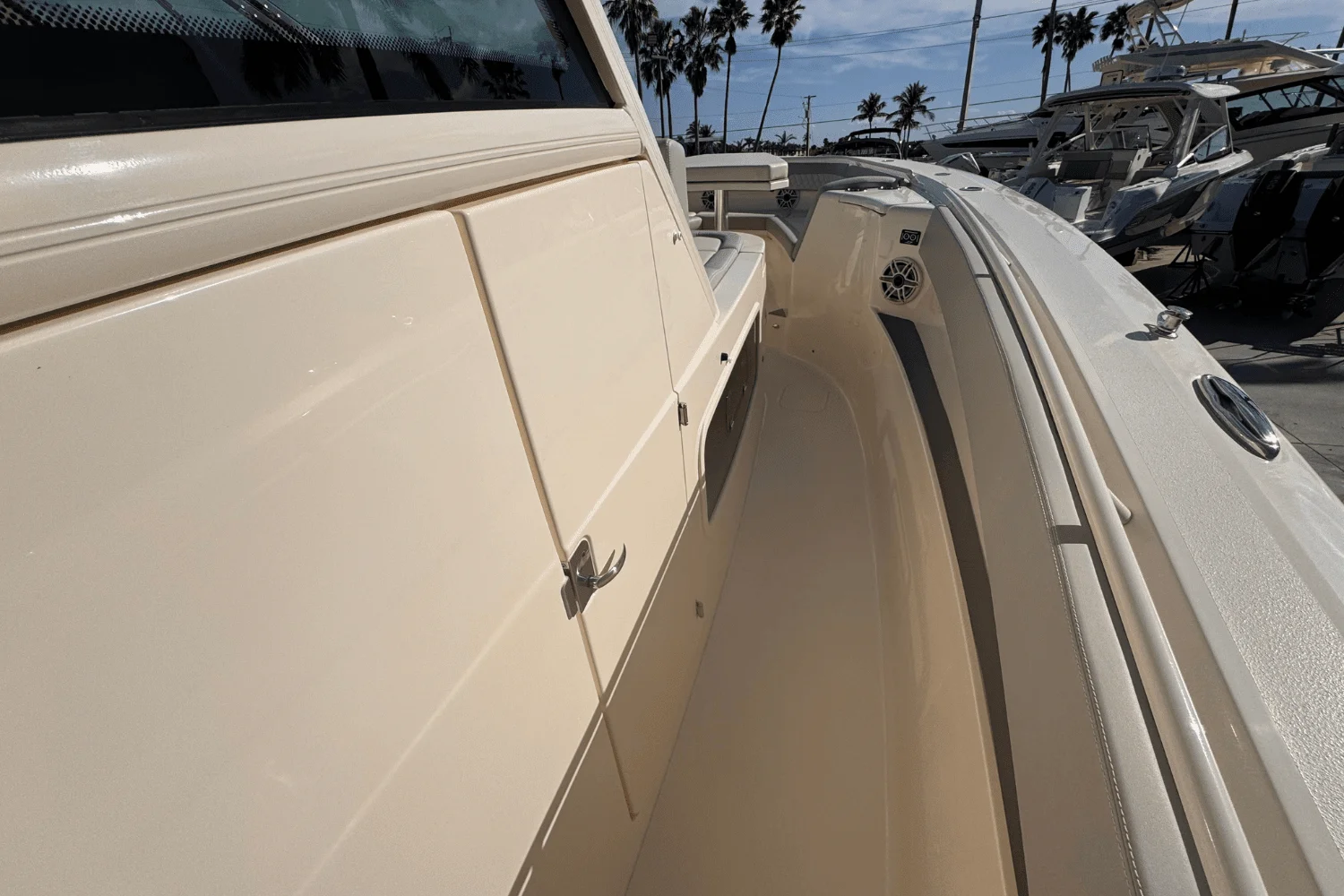 2025 Scout 357 LXF Image Thumbnail #17