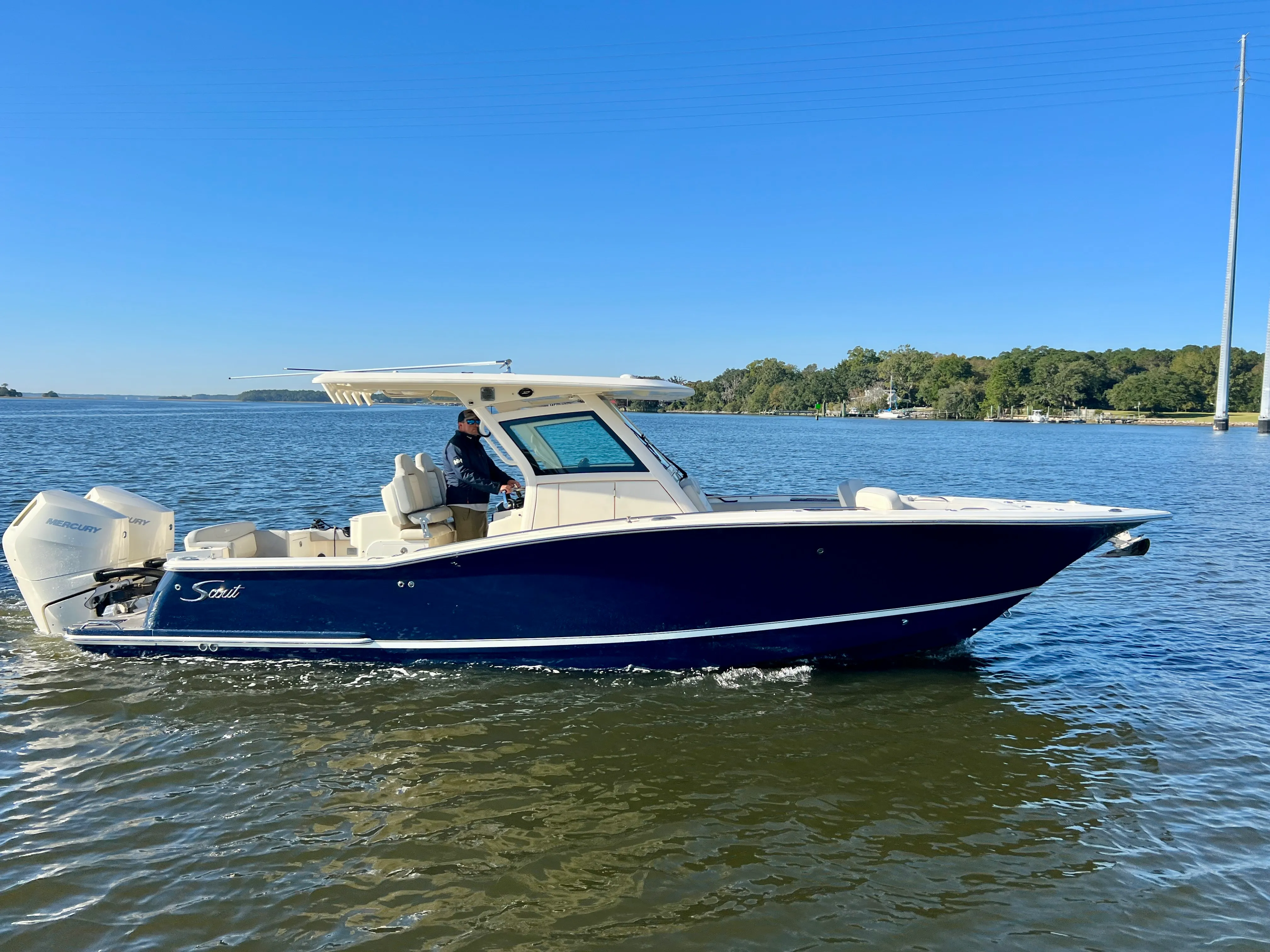 2024 Scout 305LXF Image Thumbnail #0