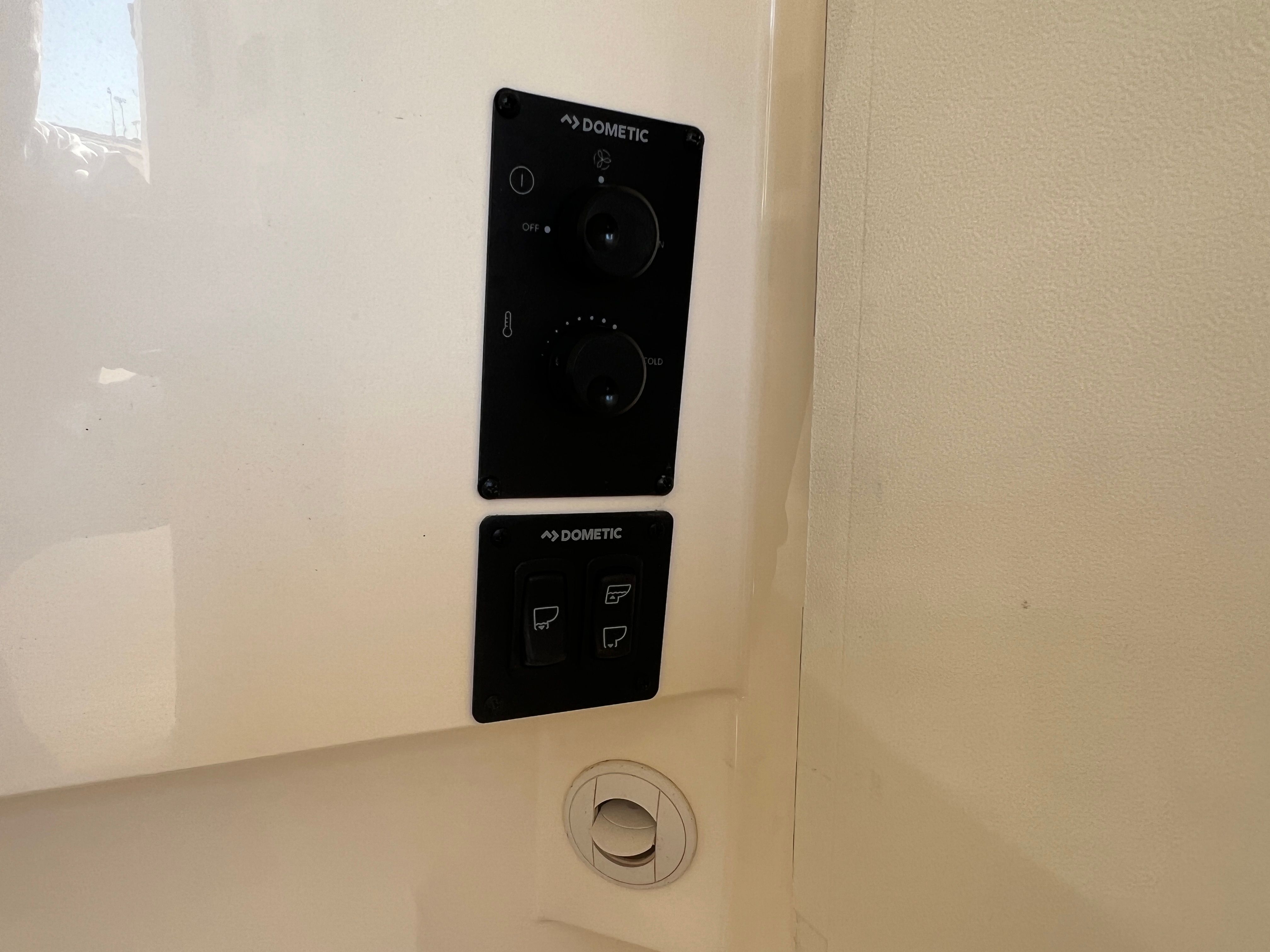 2024 Scout 305LXF Image Thumbnail #33