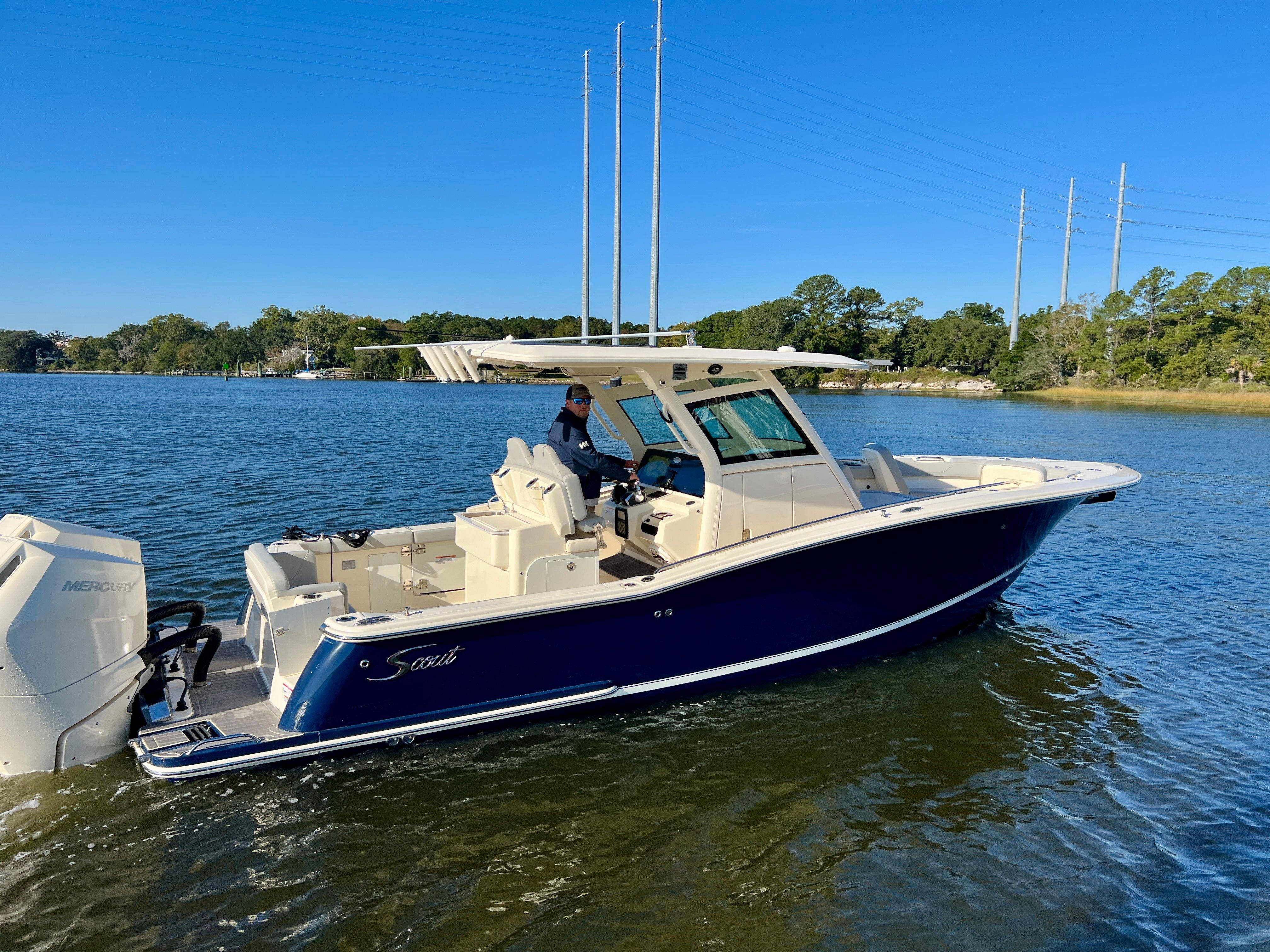 2024 Scout 305LXF Image Thumbnail #1