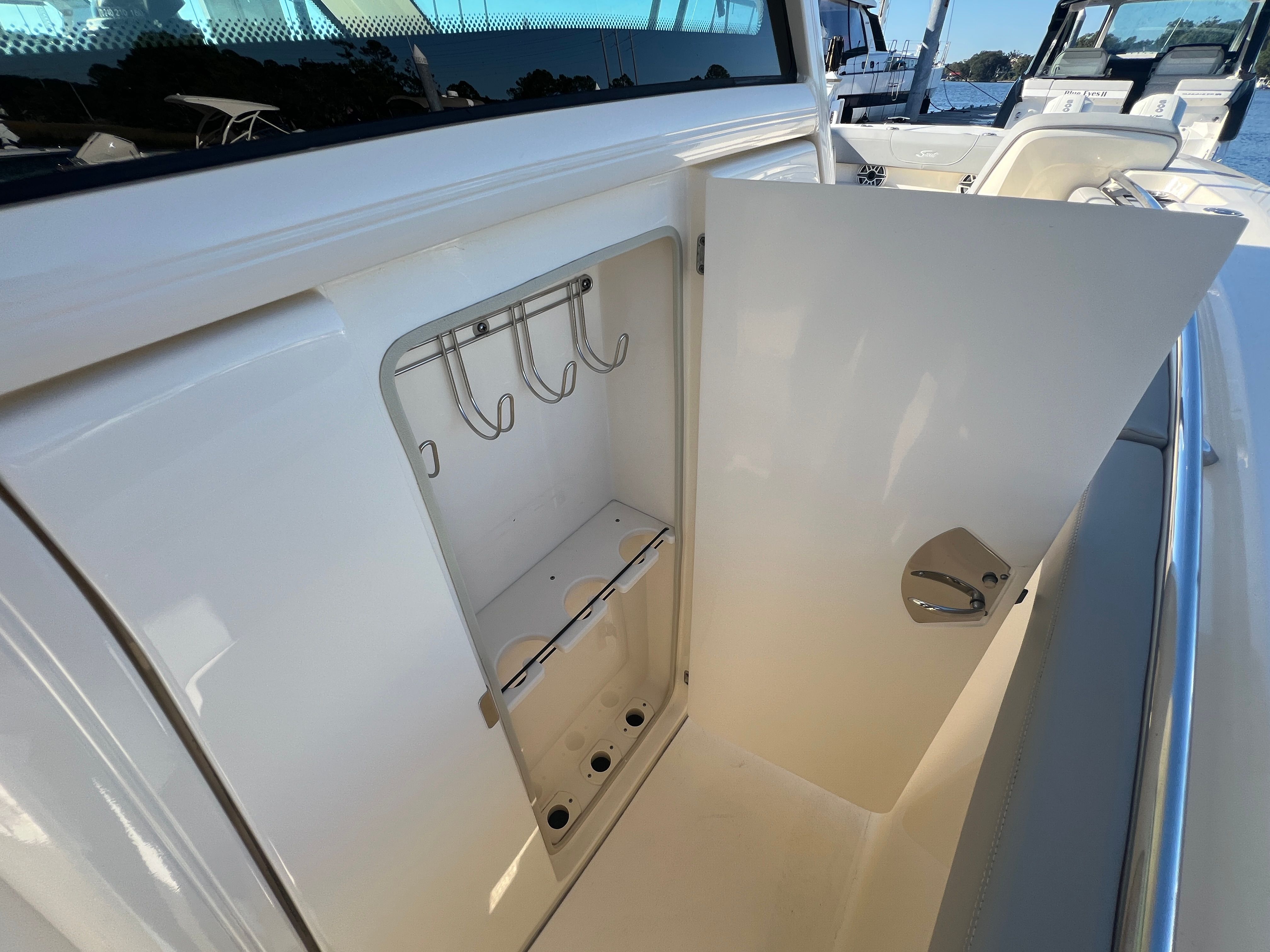 2024 Scout 305LXF Image Thumbnail #22