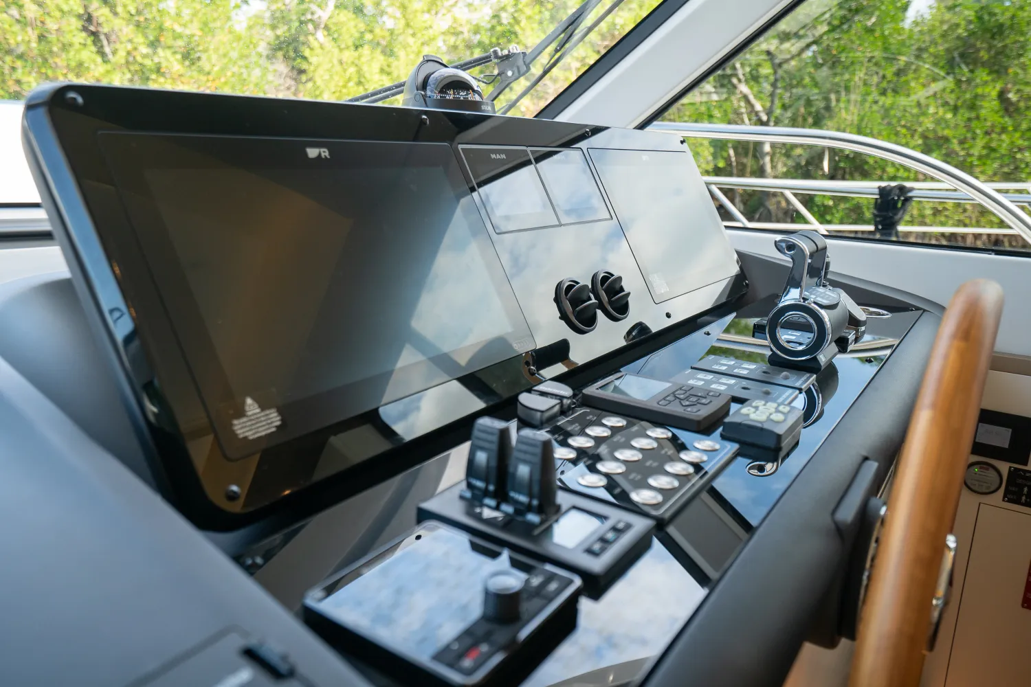 2025 Azimut Magellano 60 Image Thumbnail #24