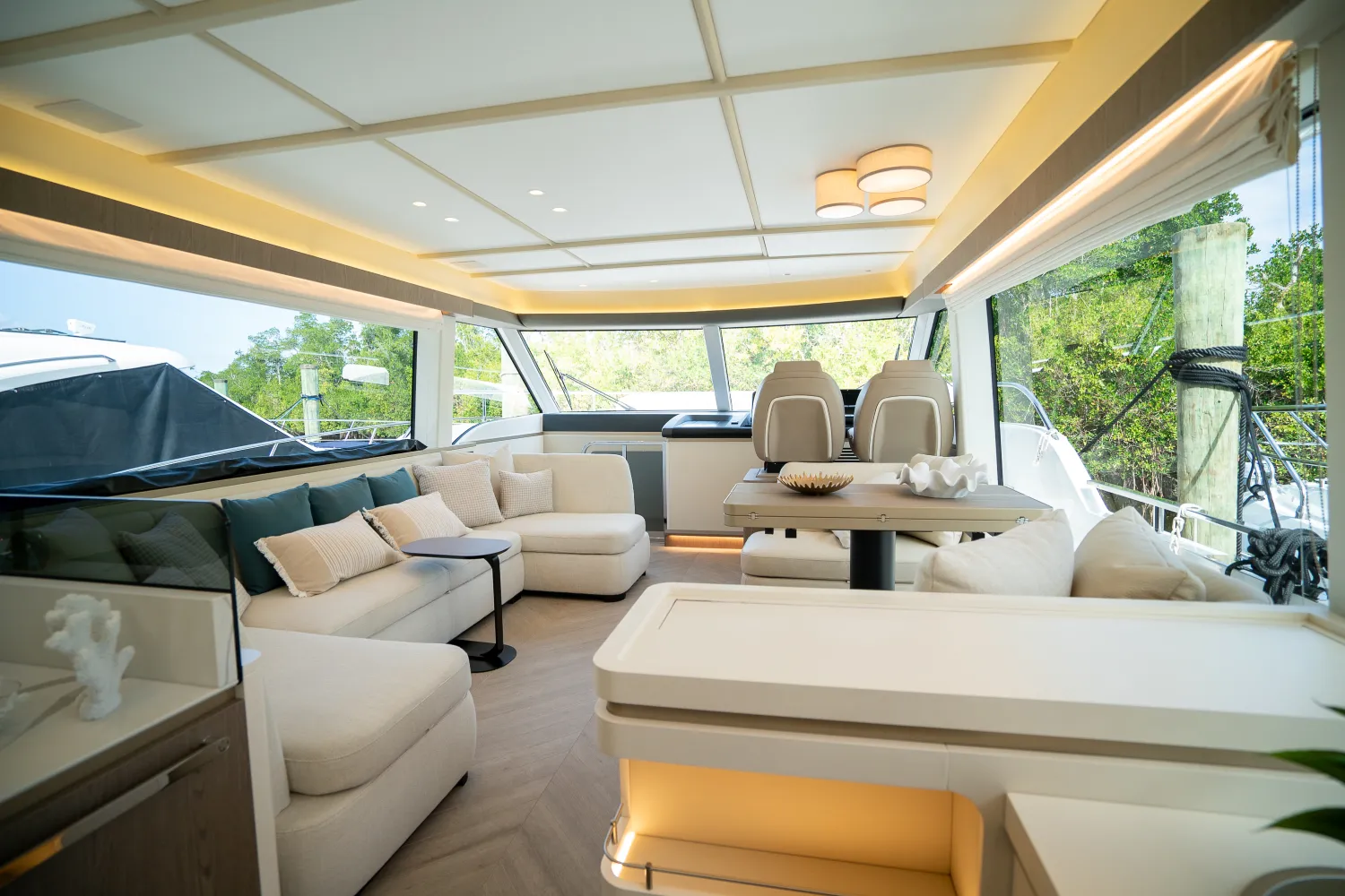 2025 Azimut Magellano 60 Image Thumbnail #9