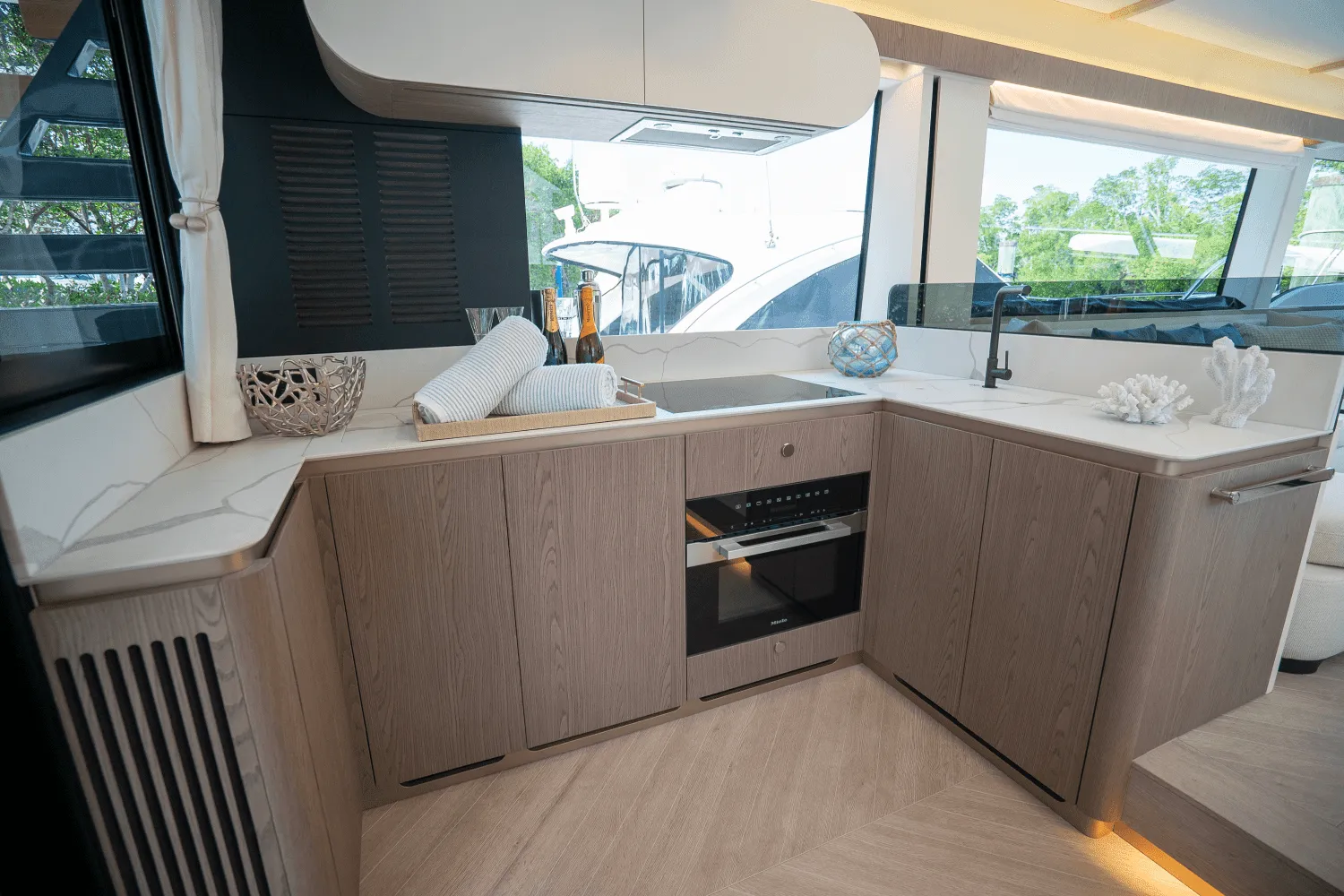 2025 Azimut Magellano 60 Image Thumbnail #10