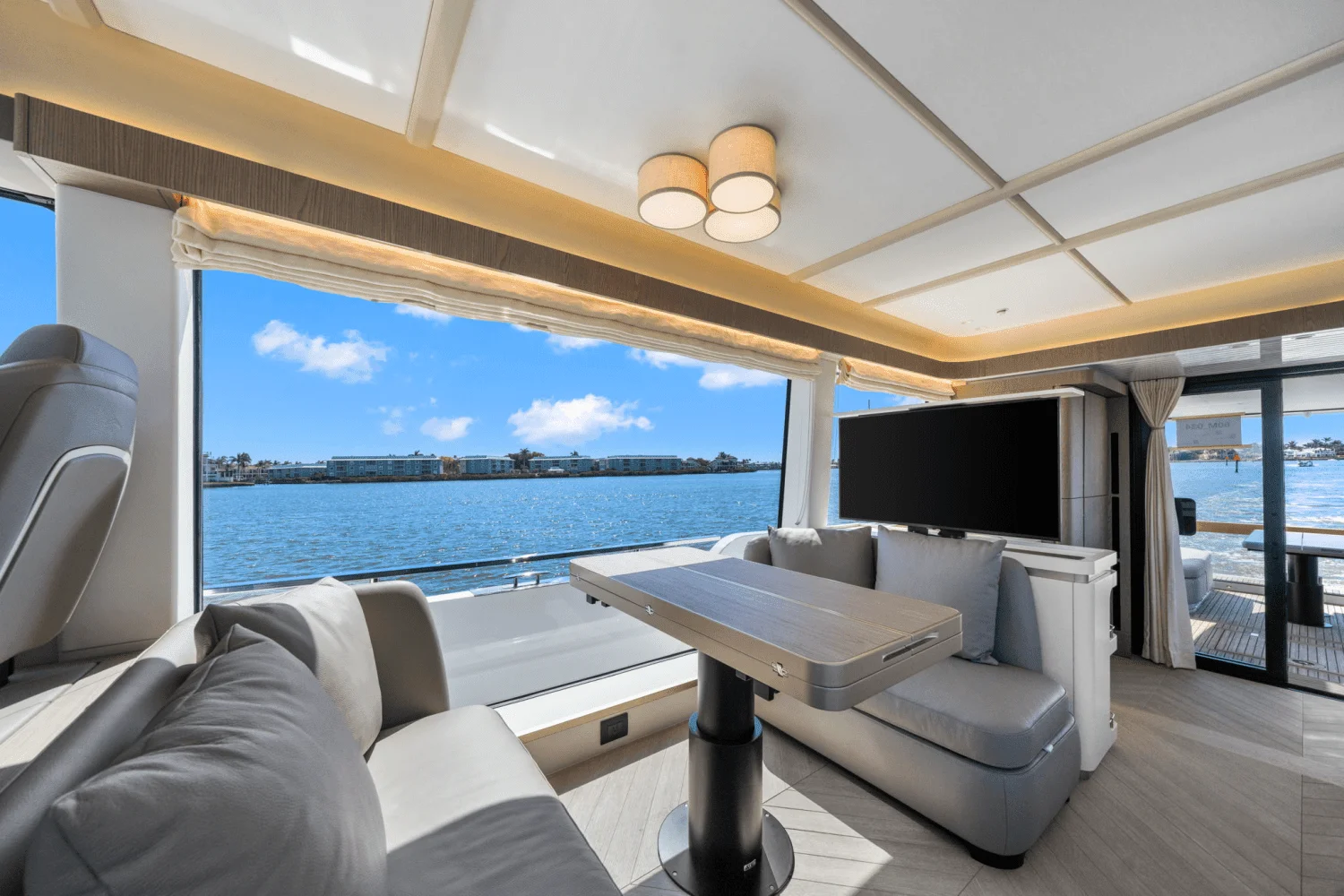 2025 Azimut
                                                             Magellano 60 Image Thumbnail #39