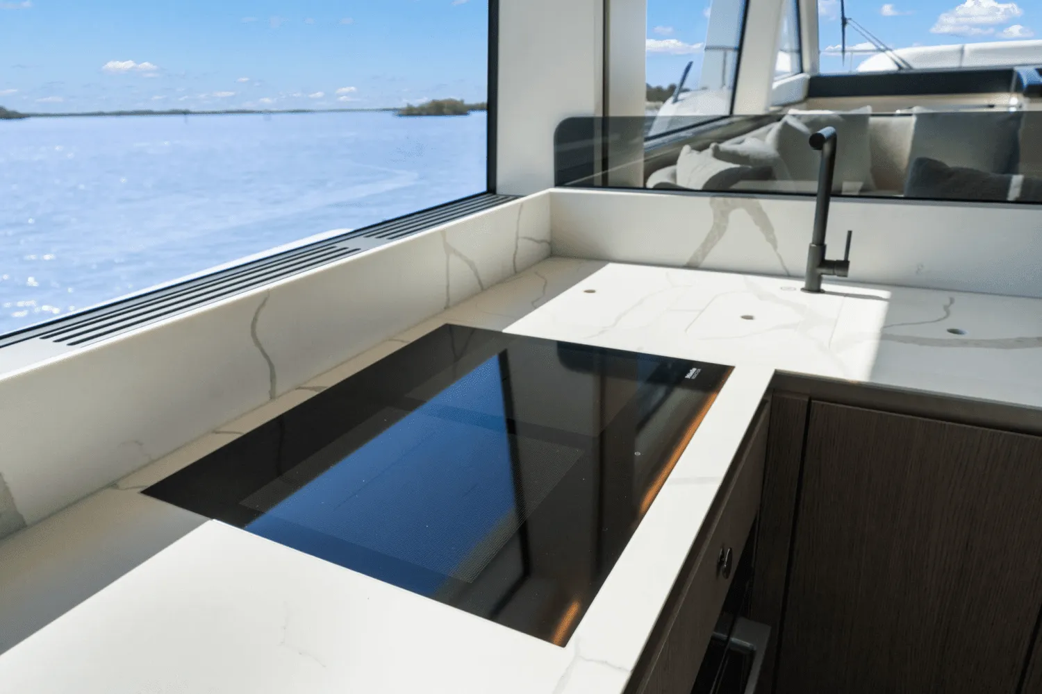 2025 Azimut Magellano 60 Image Thumbnail #43