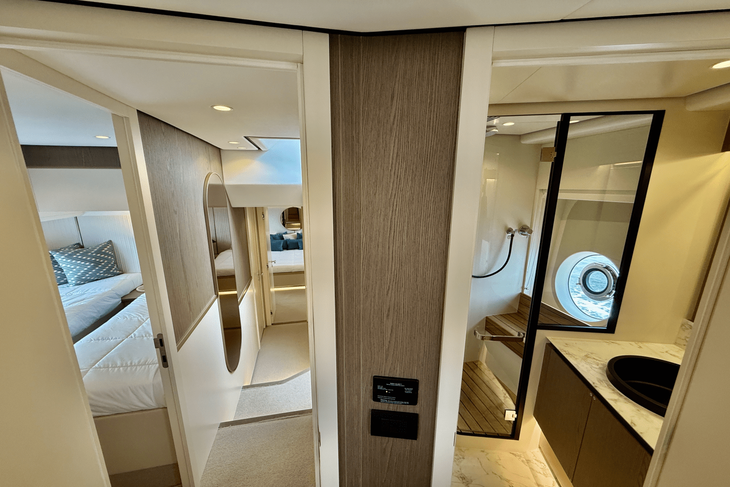 2026 Azimut
                                                             Magellano 60 Image Thumbnail #67