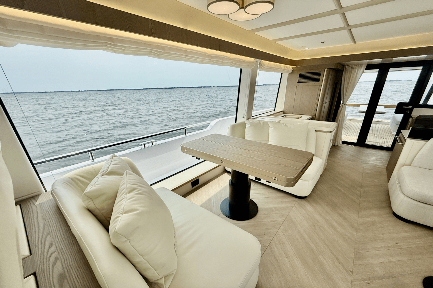 2026 Azimut
                                                             Magellano 60 Image Thumbnail #44
