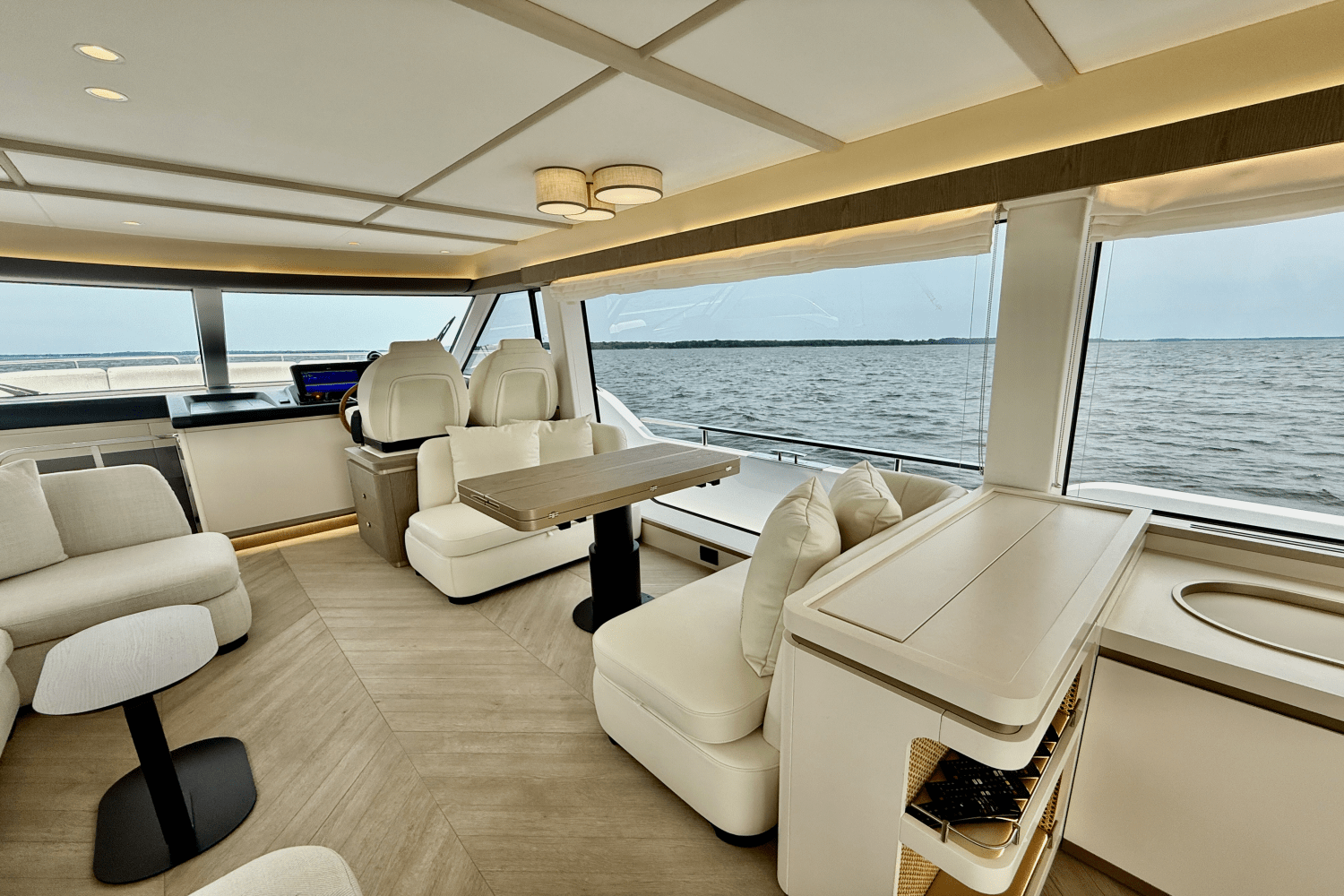 2026 Azimut
                                                             Magellano 60 Image Thumbnail #41