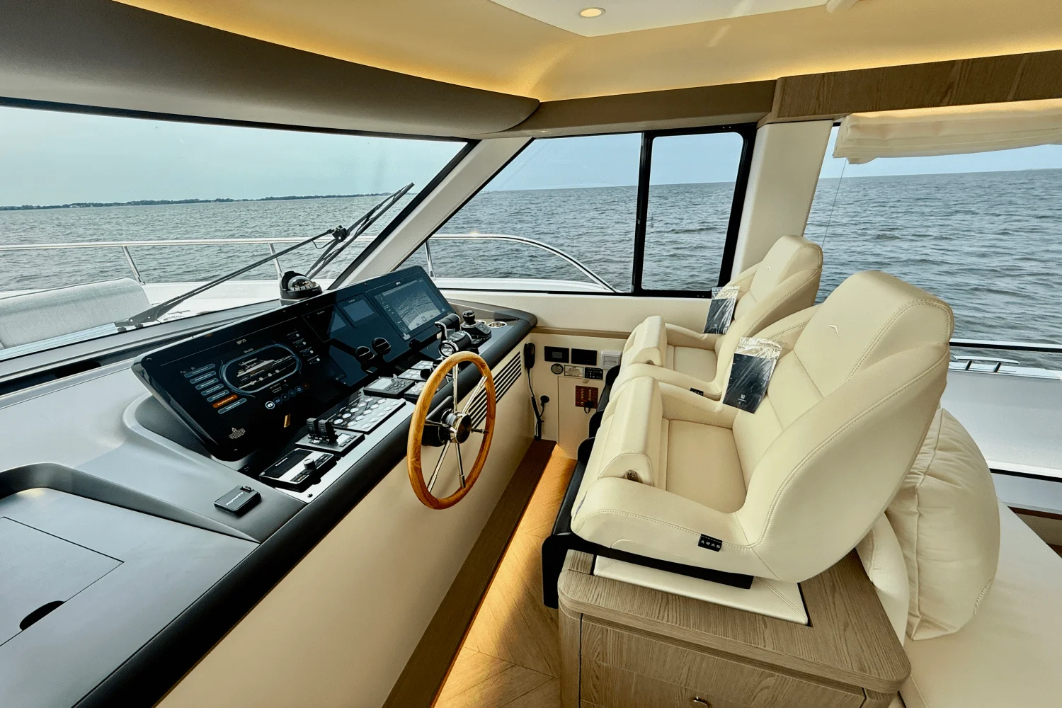 2026 Azimut Magellano 60 Image Thumbnail #48