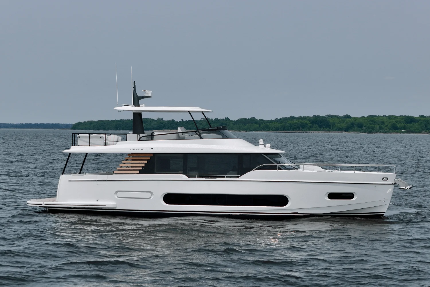 2026 Azimut Magellano 60 Image Thumbnail #2
