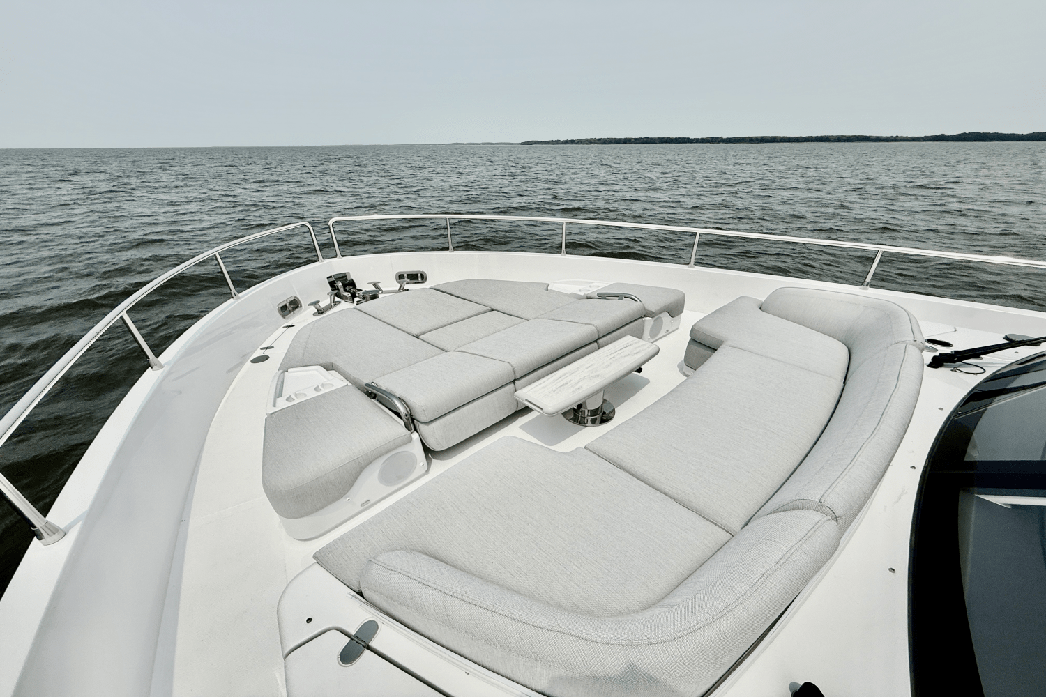 2026 Azimut
                                                             Magellano 60 Image Thumbnail #91