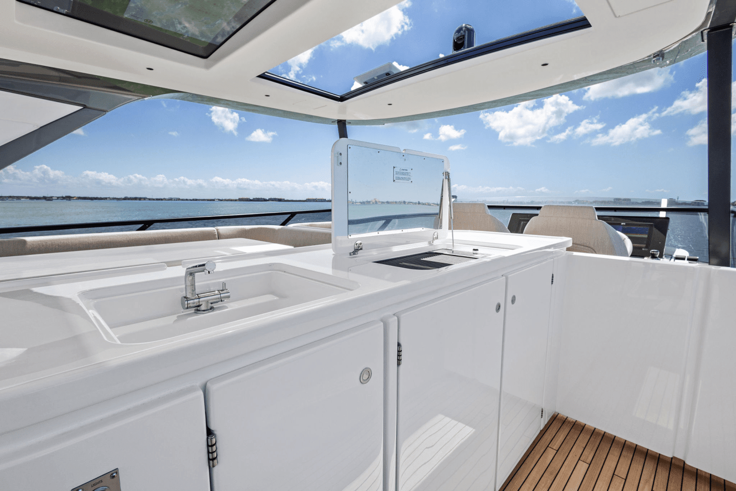 2025 Azimut Fly 72 Image Thumbnail #62