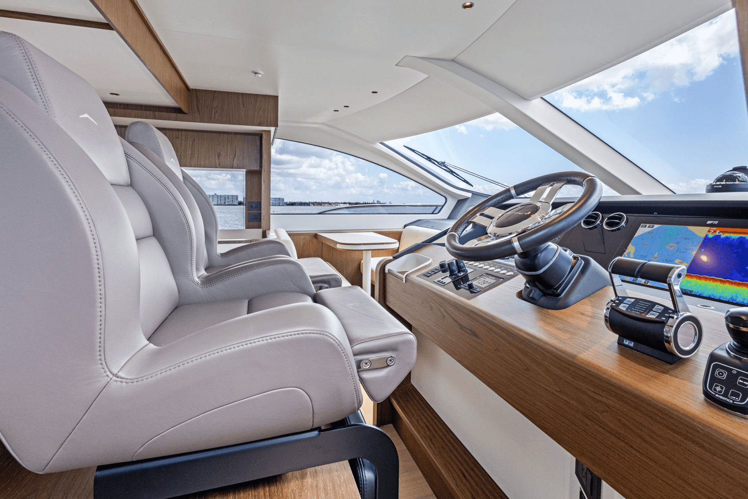 2025 Azimut Fly 72 Image Thumbnail #85