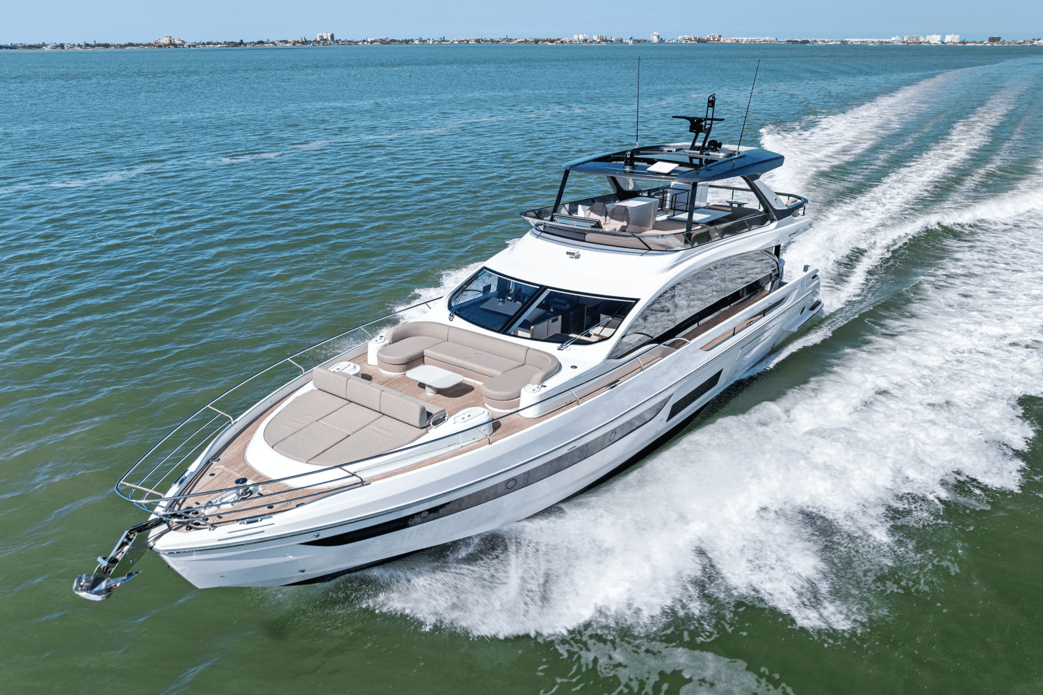2025 Azimut Fly 72 Image Thumbnail #15
