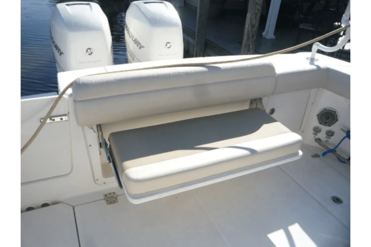2017 Boston Whaler 330 OUTRAGE Image Thumbnail #2