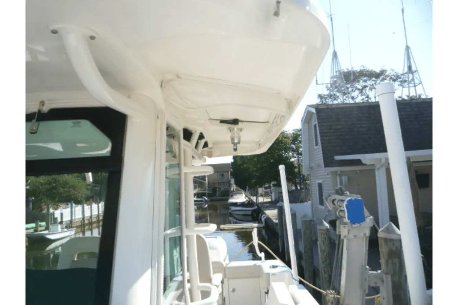 2017 Boston Whaler 330 OUTRAGE Image Thumbnail #8