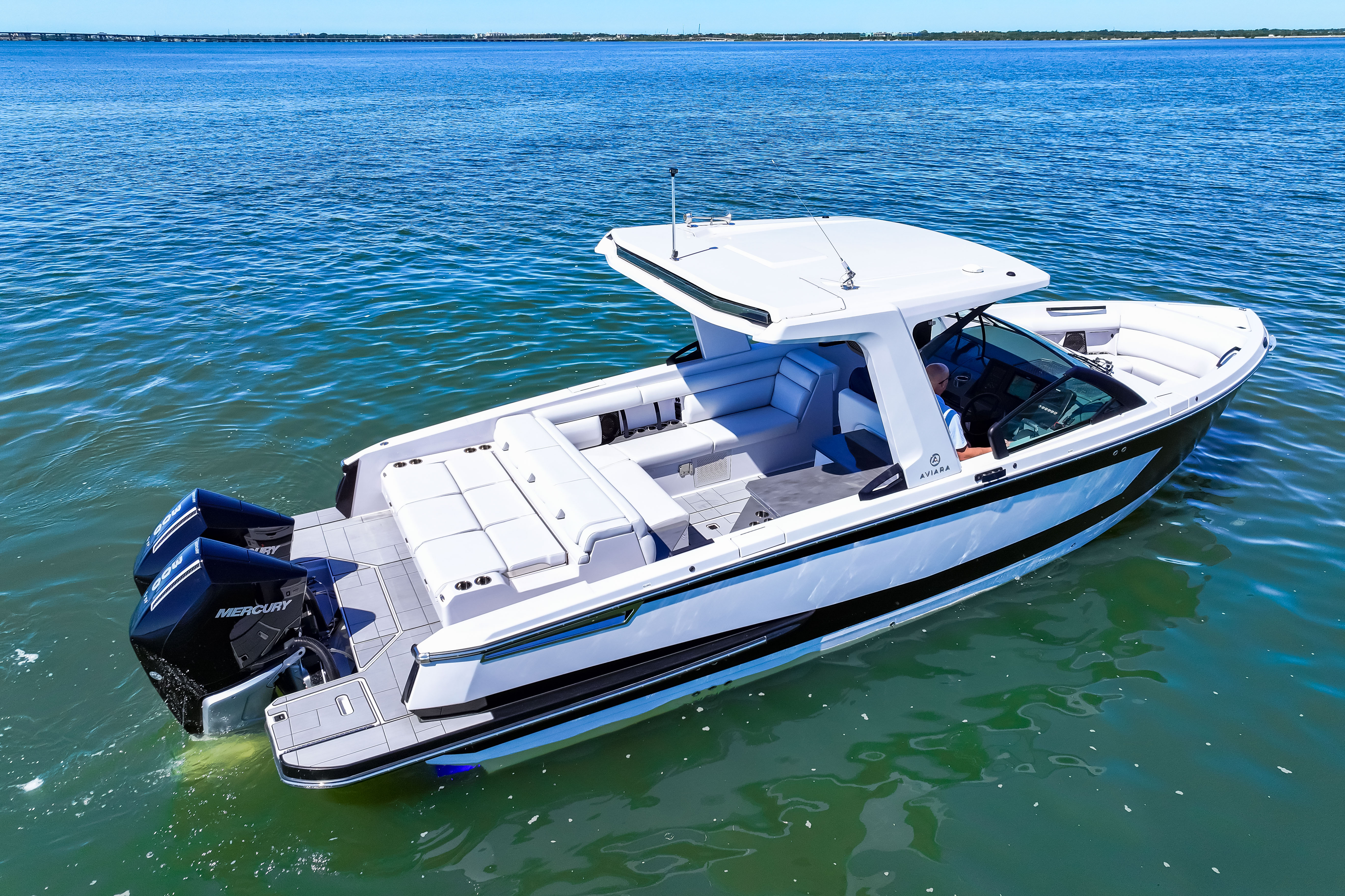 2024 Aviara AV32 Outboard Image Thumbnail #13