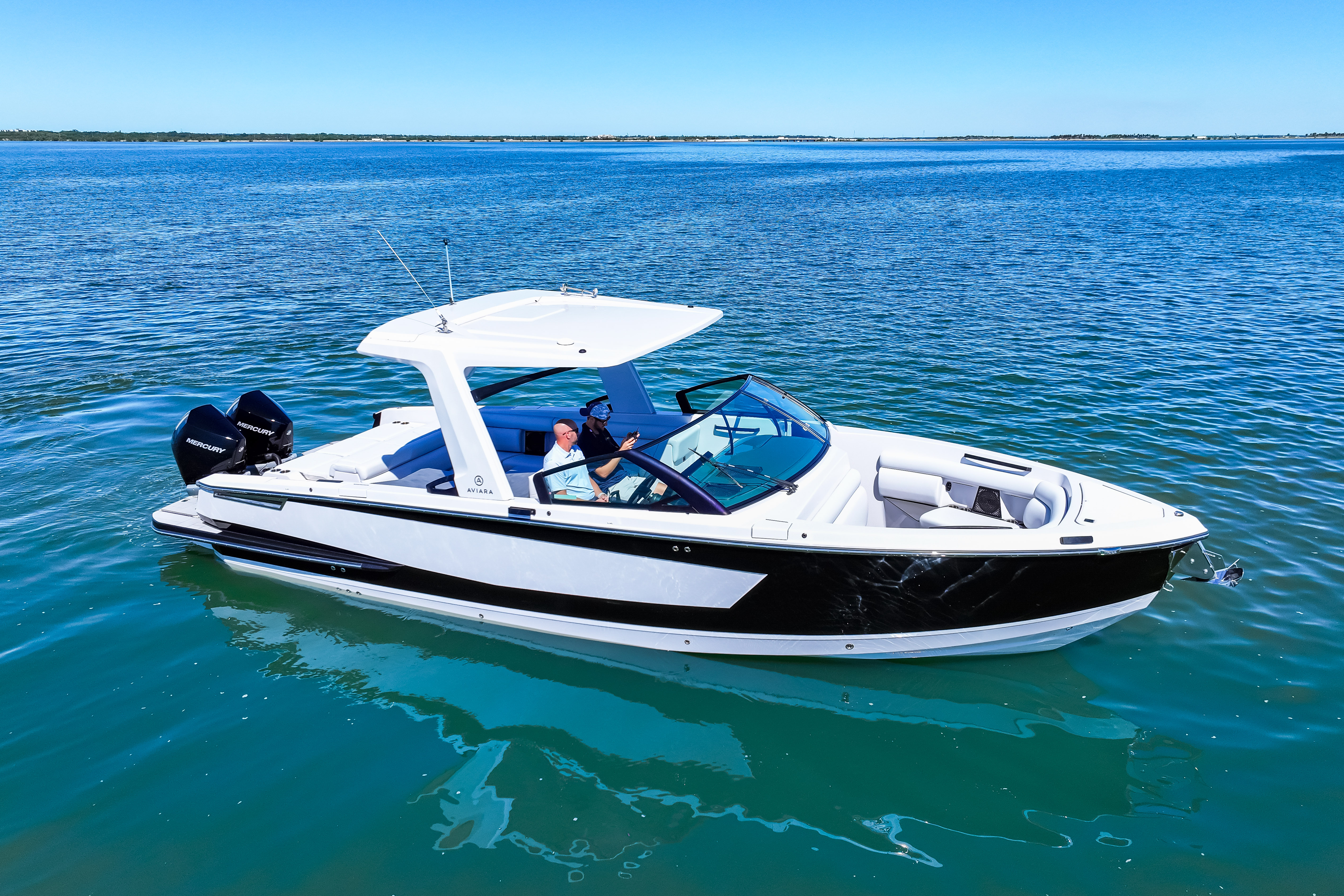 2024 Aviara AV32 Outboard Image Thumbnail #2