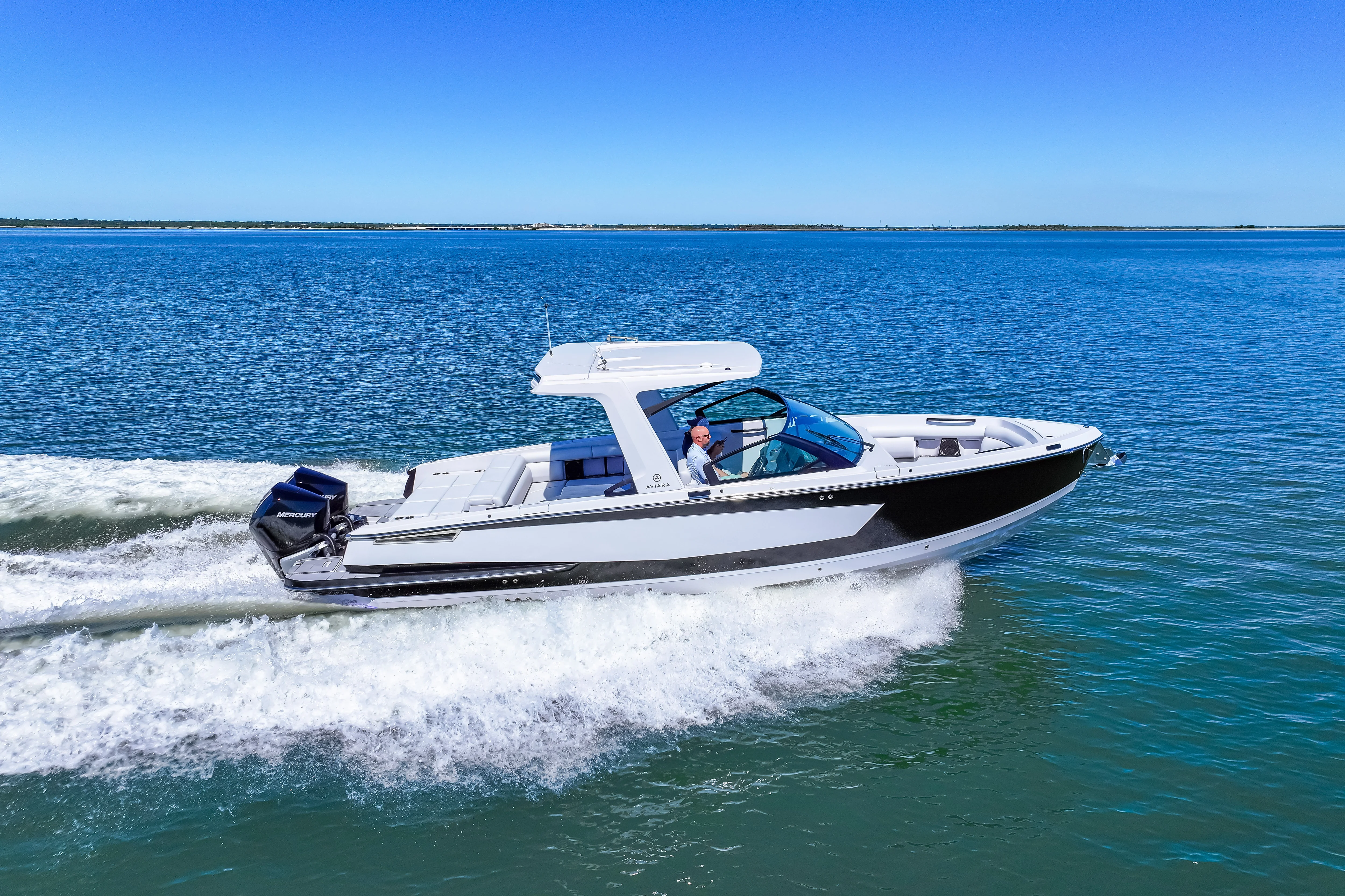 2024 Aviara AV32 Outboard Image Thumbnail #24