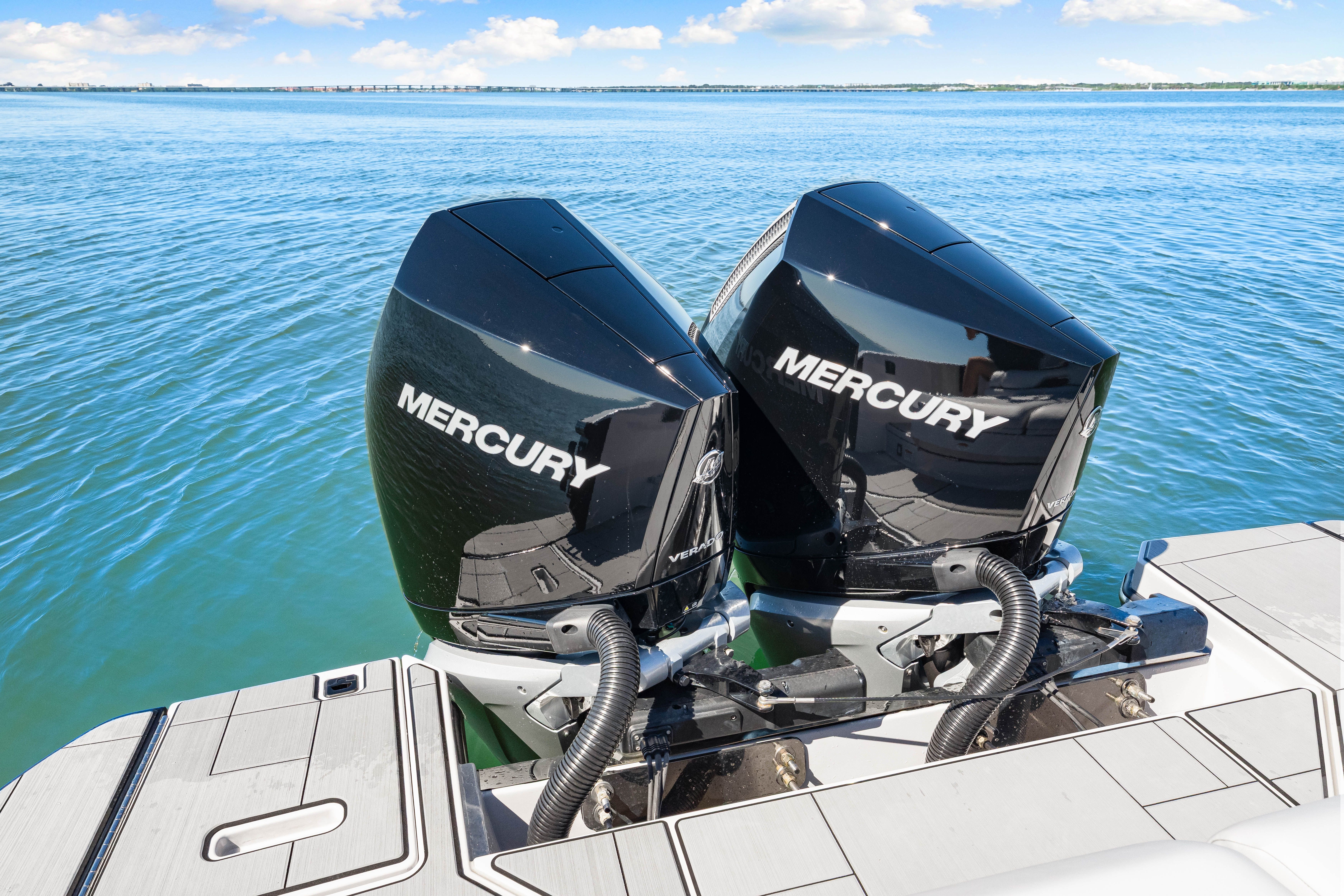 2024 Aviara AV32 Outboard Image Thumbnail #42