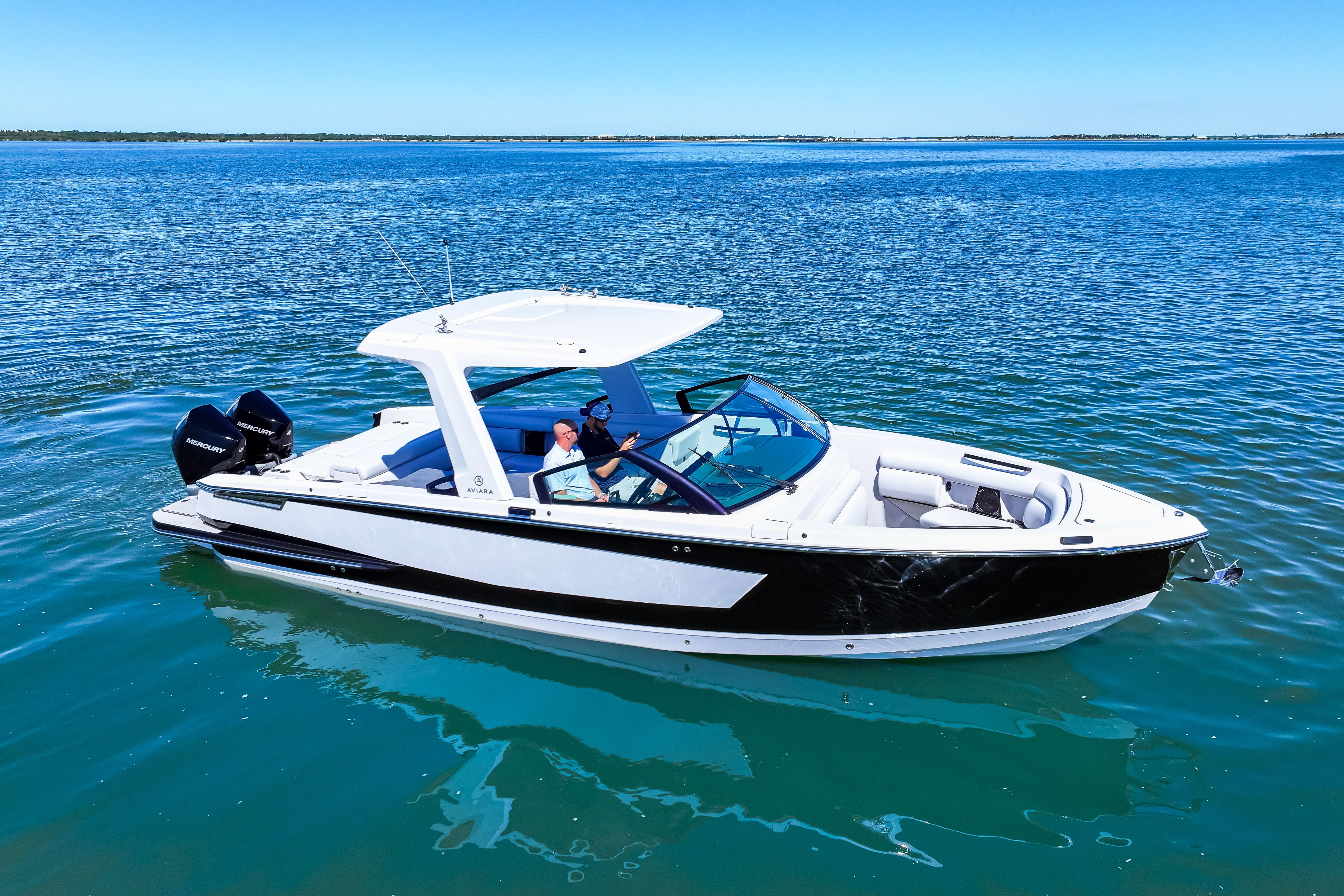 2024 Aviara AV32 Outboard Image Thumbnail #2