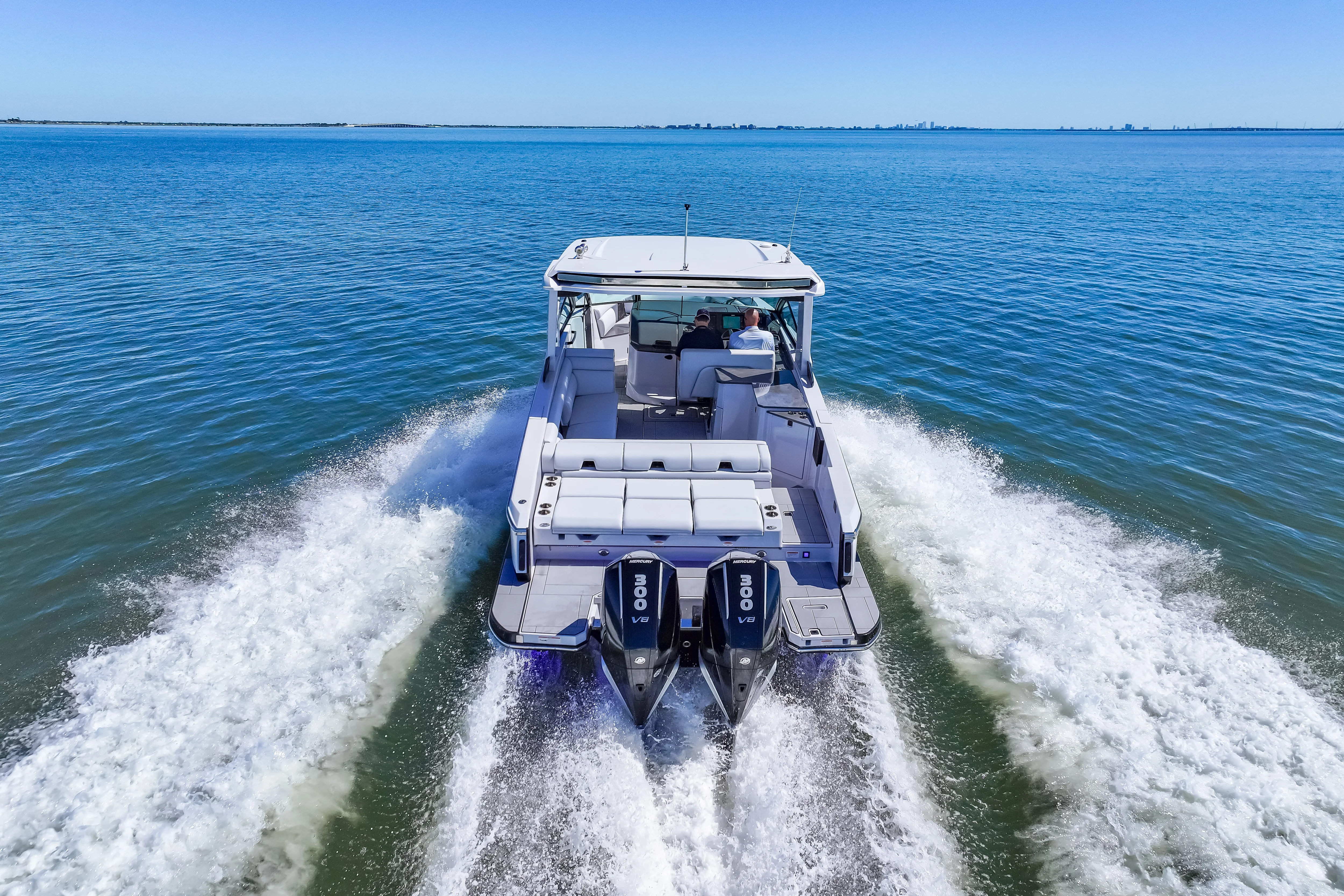 2024 Aviara AV32 Outboard Image Thumbnail #26