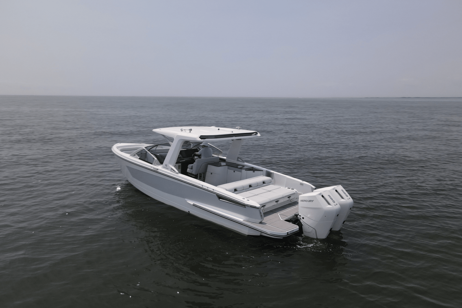 2024 Aviara AV32 Outboard Image Thumbnail #2