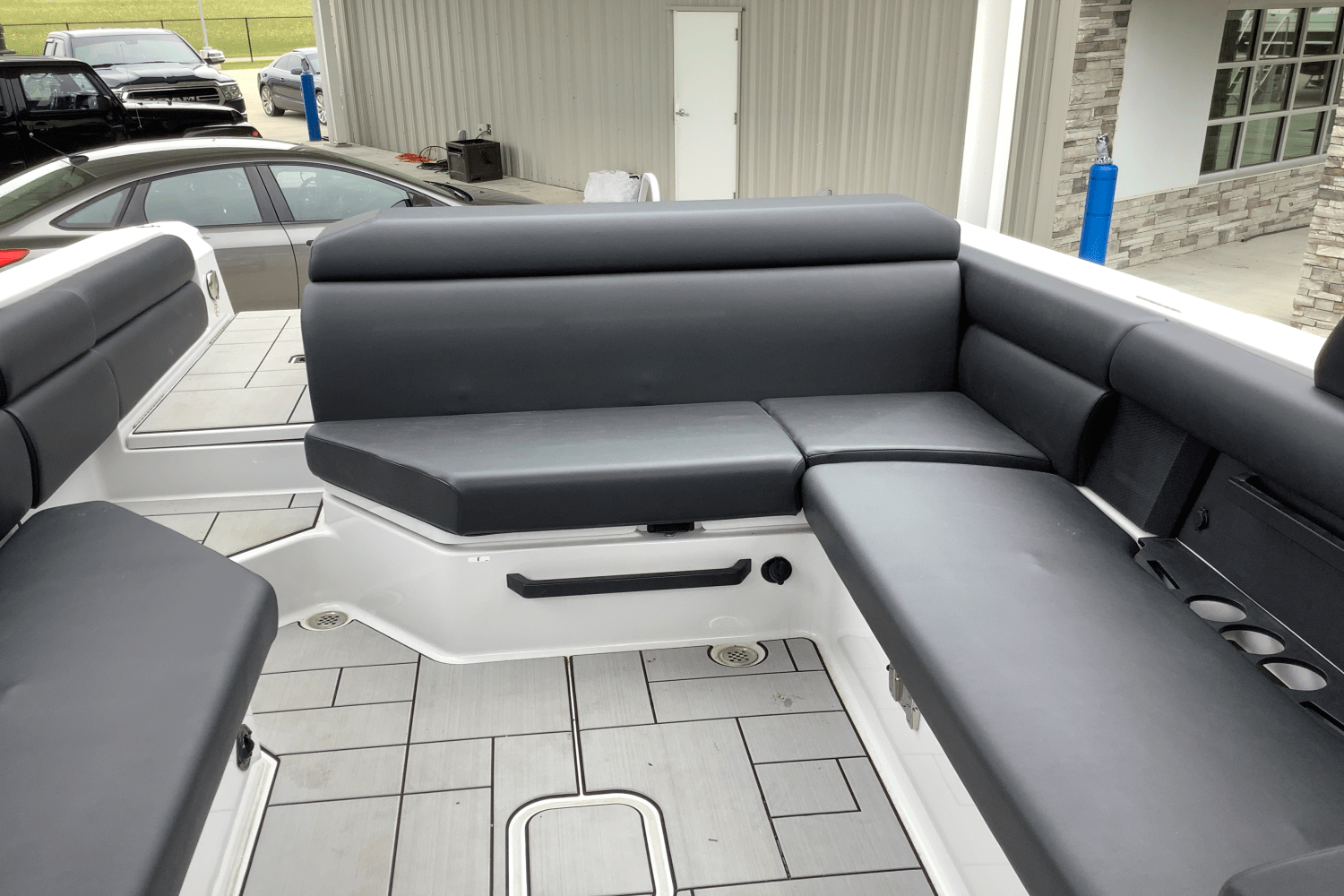 2024 Aviara AV28 Surf Image Thumbnail #10