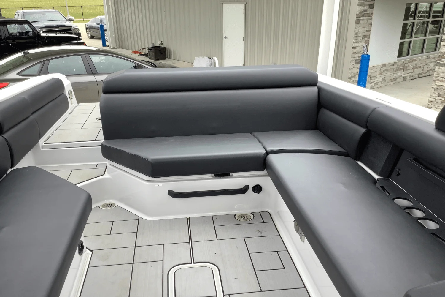 2024 Aviara AV28 Surf Image Thumbnail #10