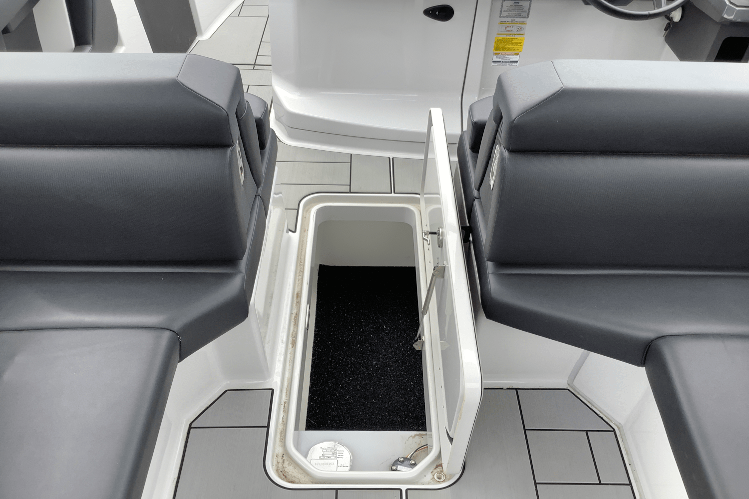 2024 Aviara AV28 Surf Image Thumbnail #19