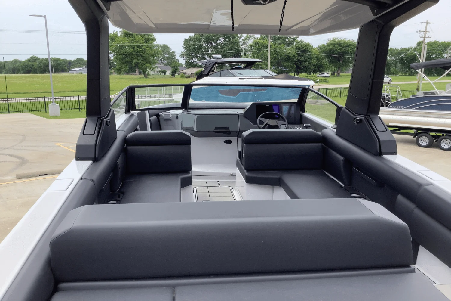 2024 Aviara AV28 Surf Image Thumbnail #6