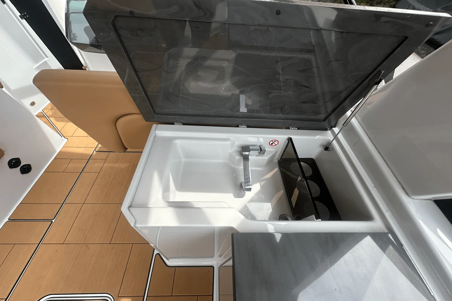 2024 Aviara AV32 Image Thumbnail #22