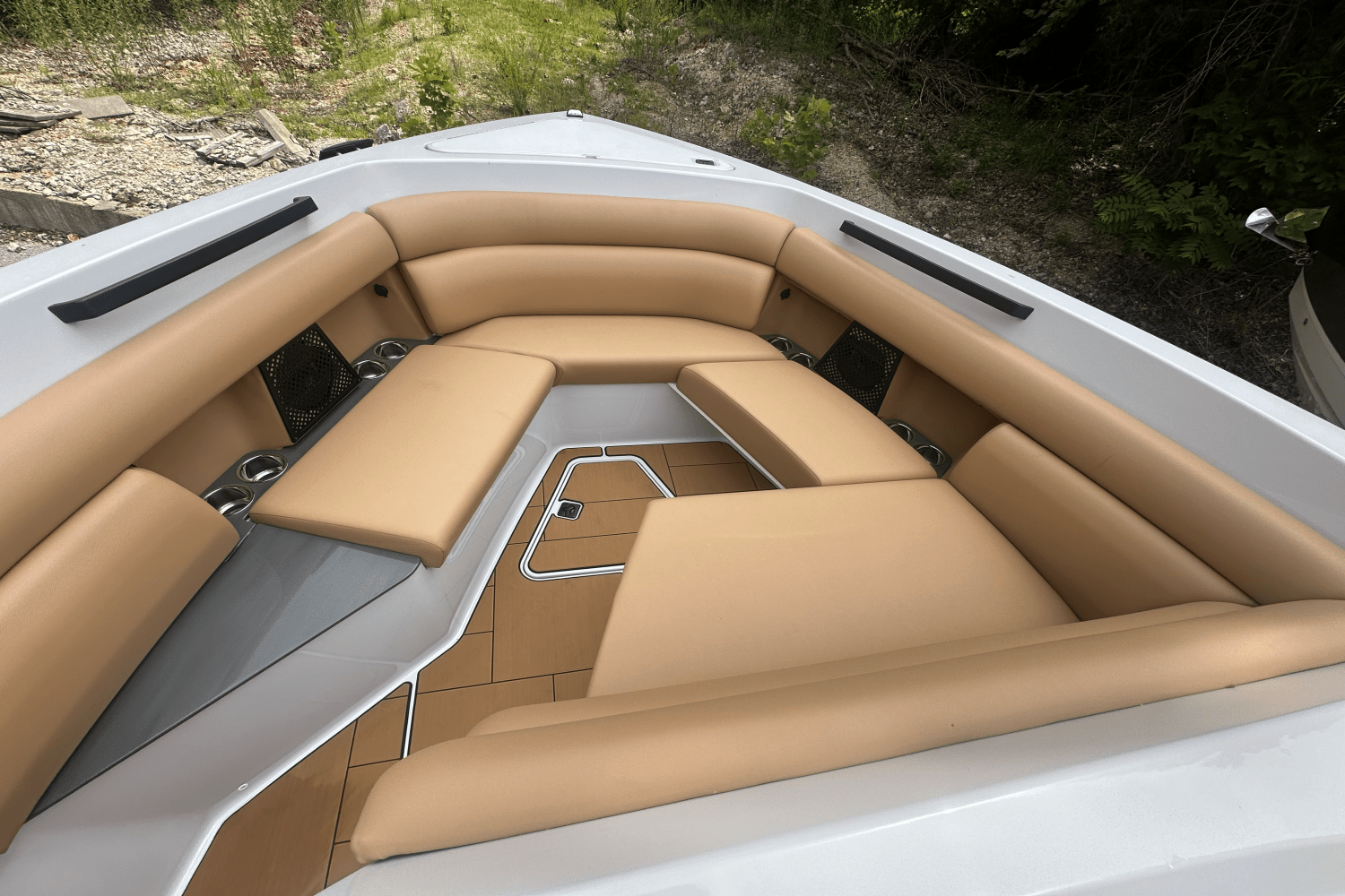 2024 Aviara AV32 Image Thumbnail #27