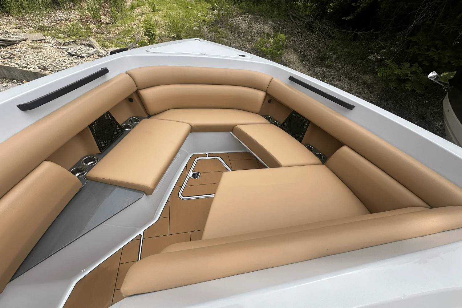 2024 Aviara AV32 Image Thumbnail #27