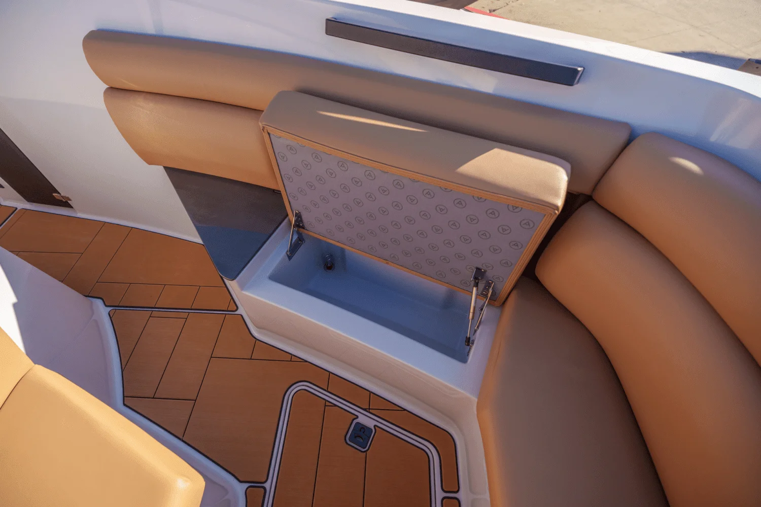 2024 Aviara AV32 Image Thumbnail #32