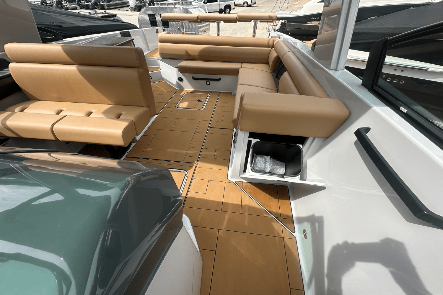 2024 Aviara AV32 Image Thumbnail #19