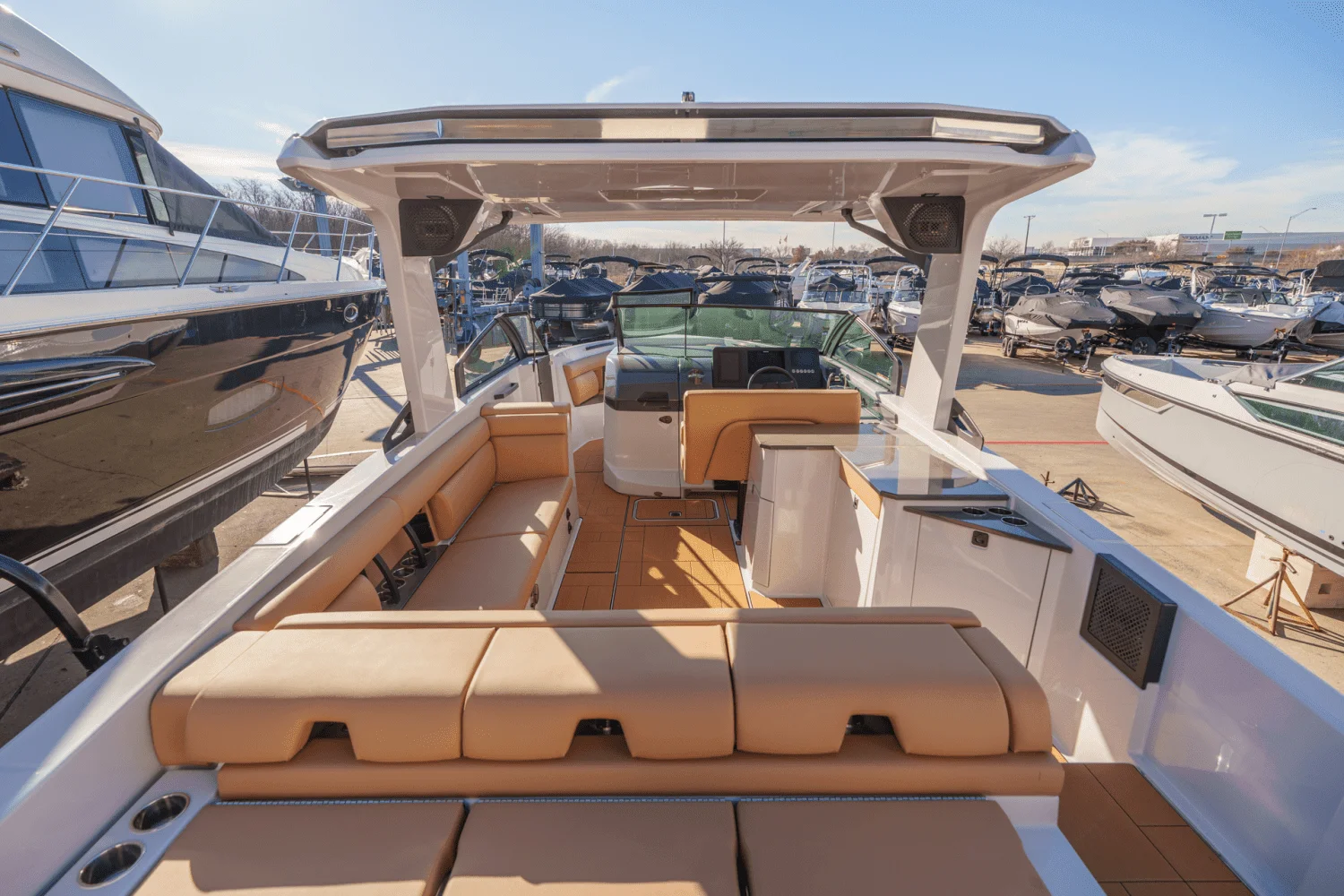 2024 Aviara AV32 Image Thumbnail #9