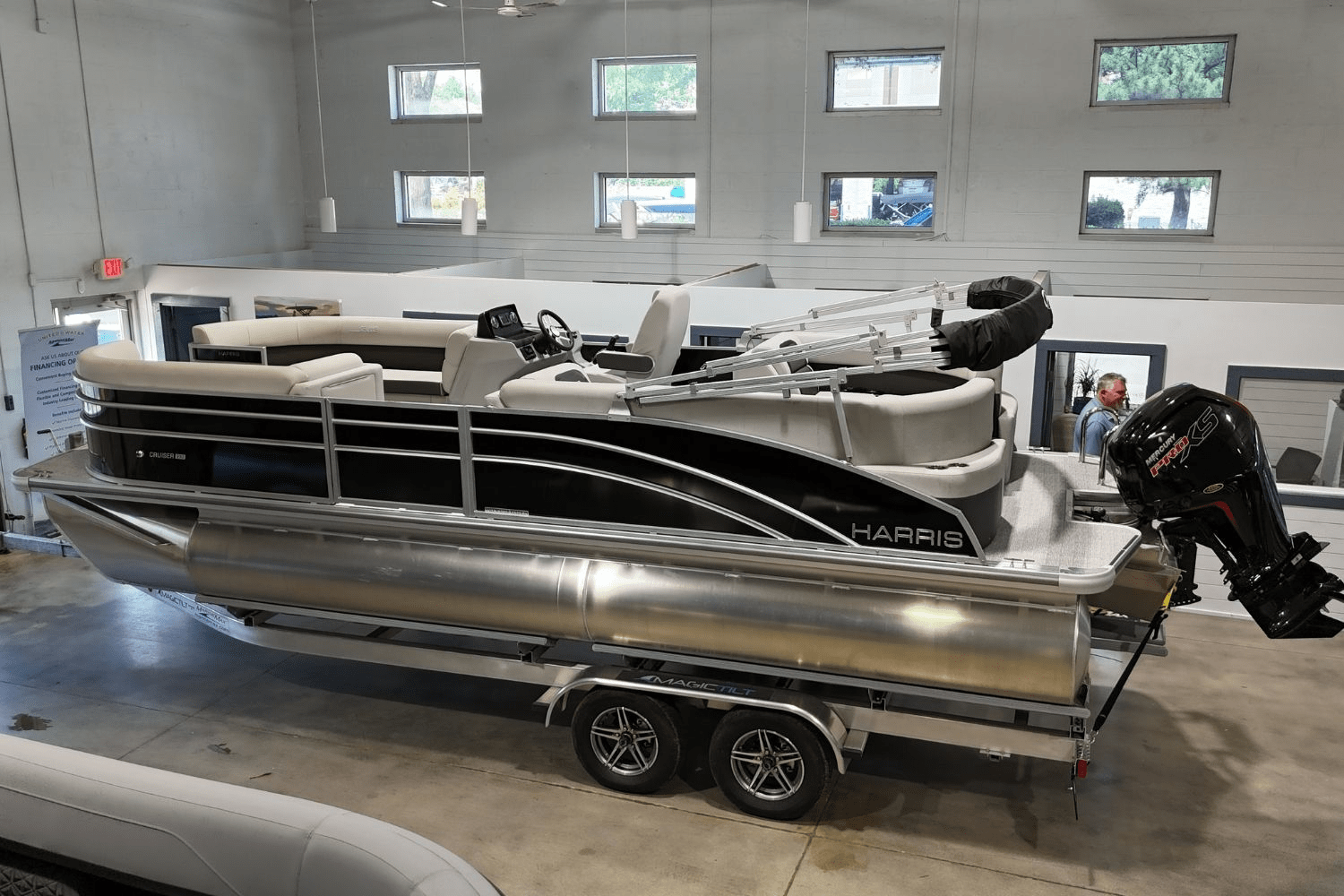 2024 Harris Cruiser 230 Image Thumbnail #2