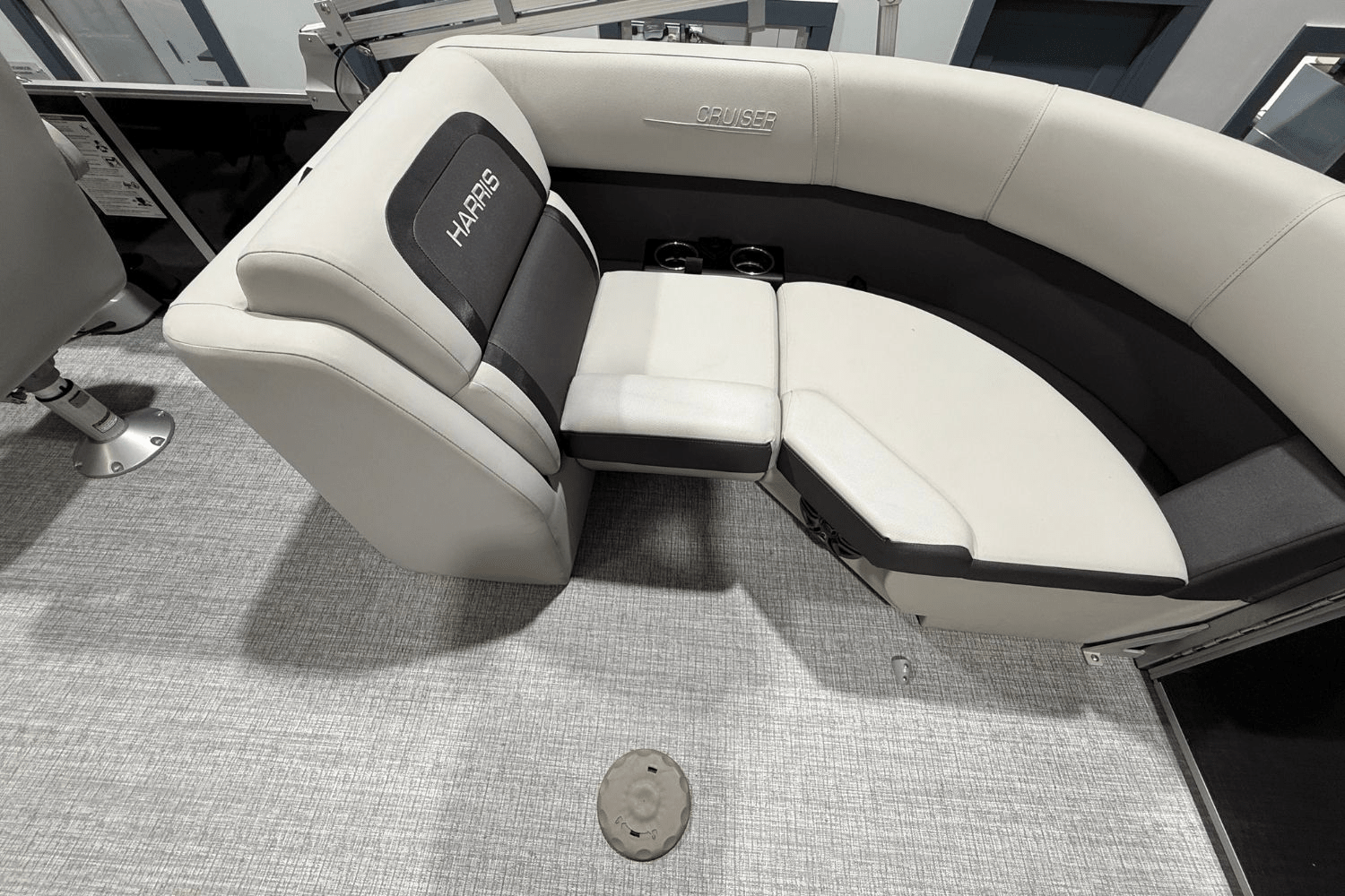 2024 Harris Cruiser 230 Image Thumbnail #7