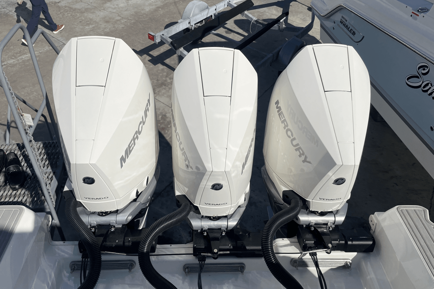 2024 Sea Ray Sundancer 320 Outboard Image Thumbnail #37