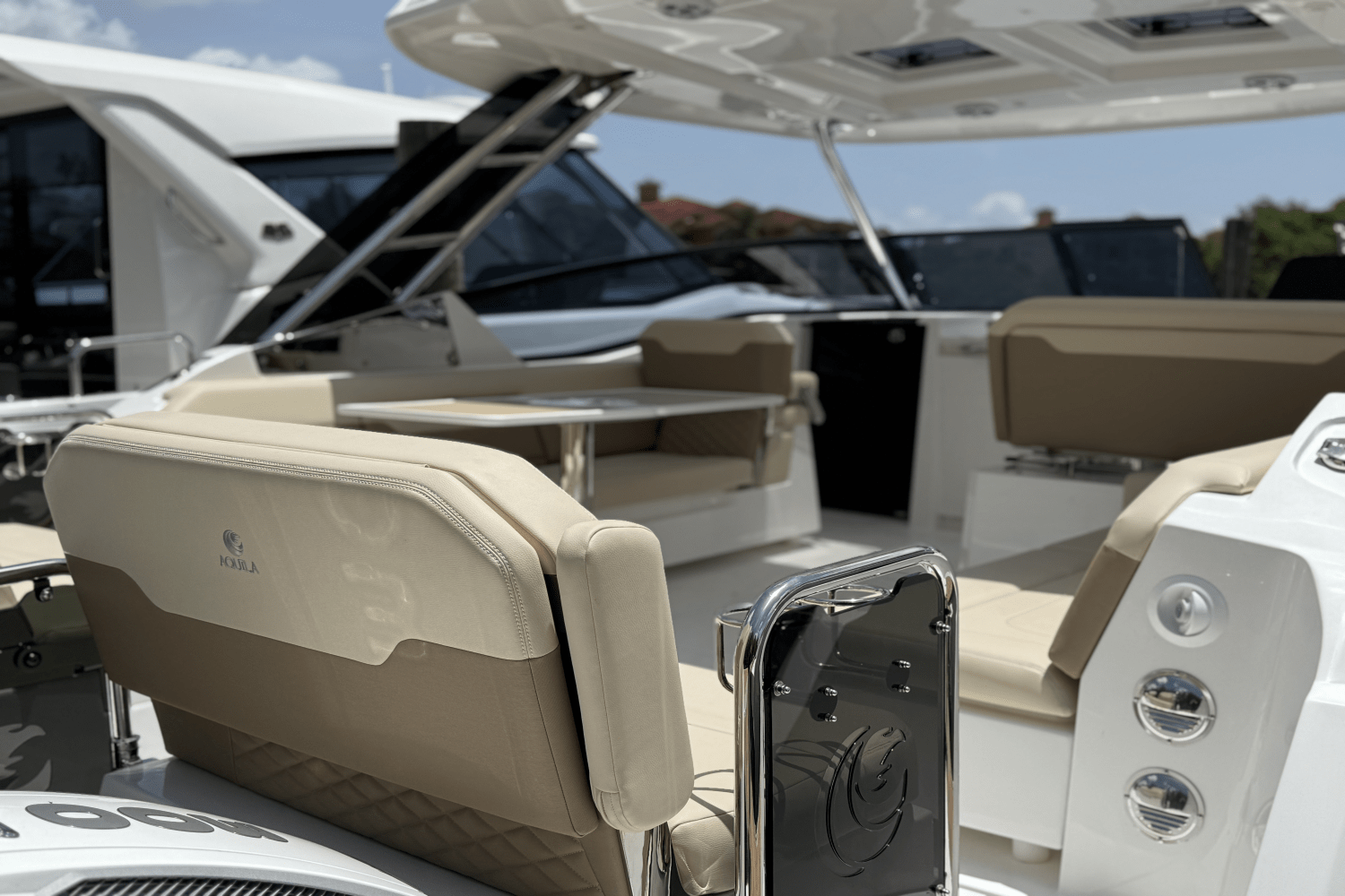 2025 Aquila 32 Image Thumbnail #14