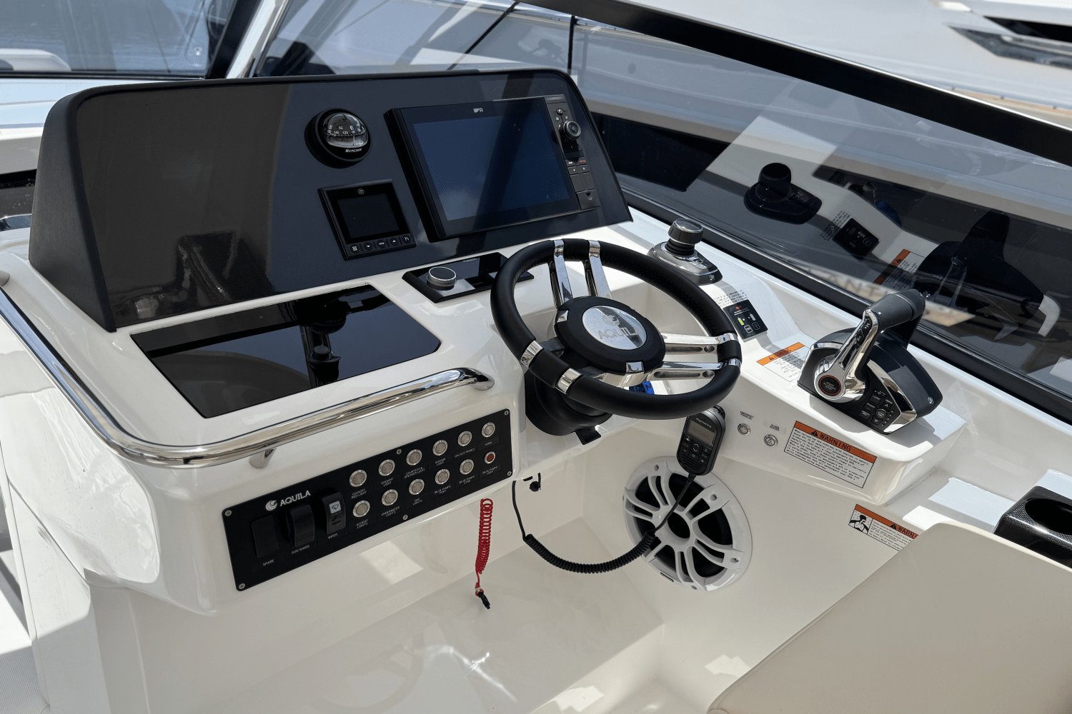2025 Aquila 32 Image Thumbnail #20