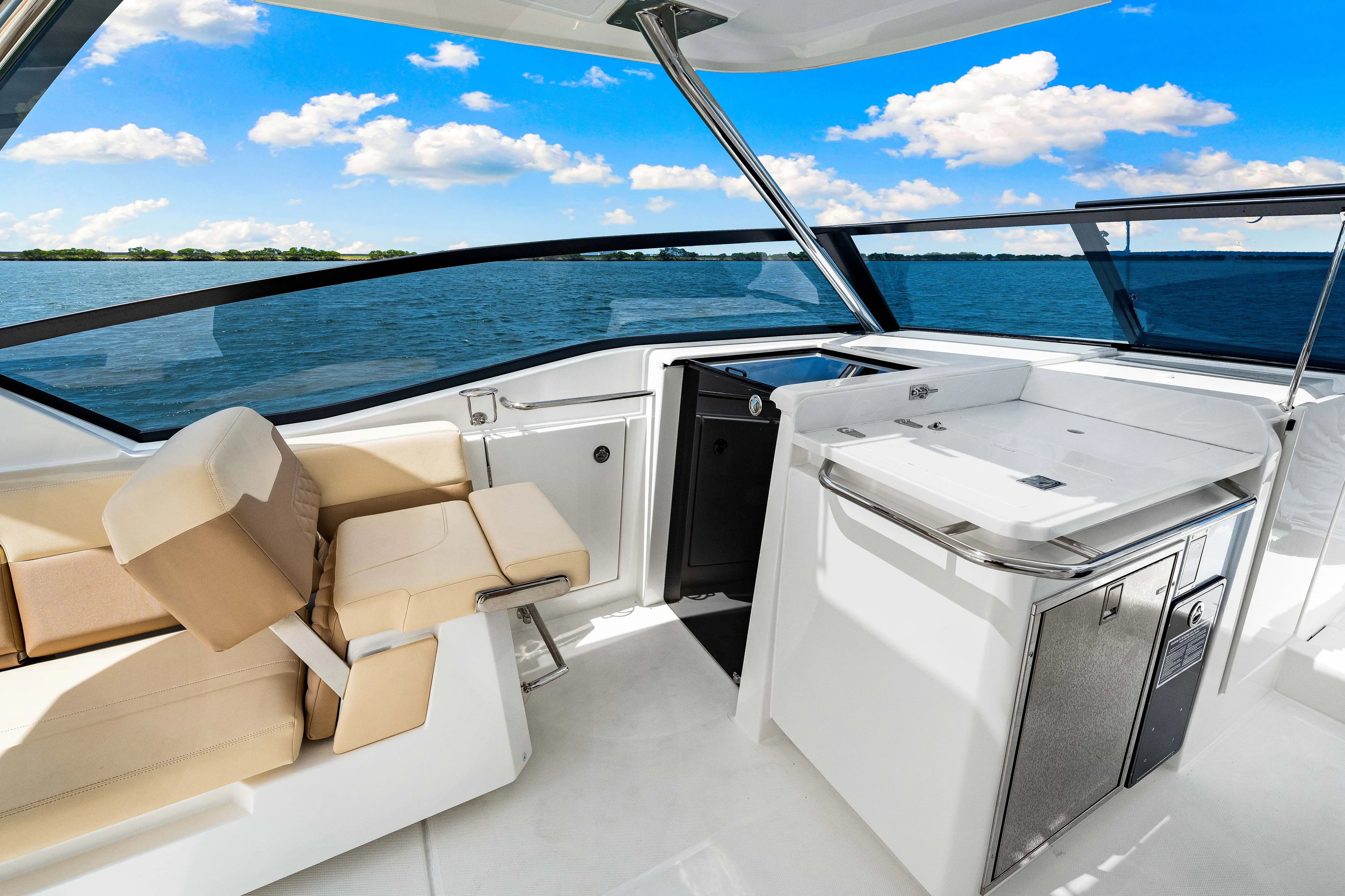 2026 Aquila 32 Sport Image Thumbnail #59