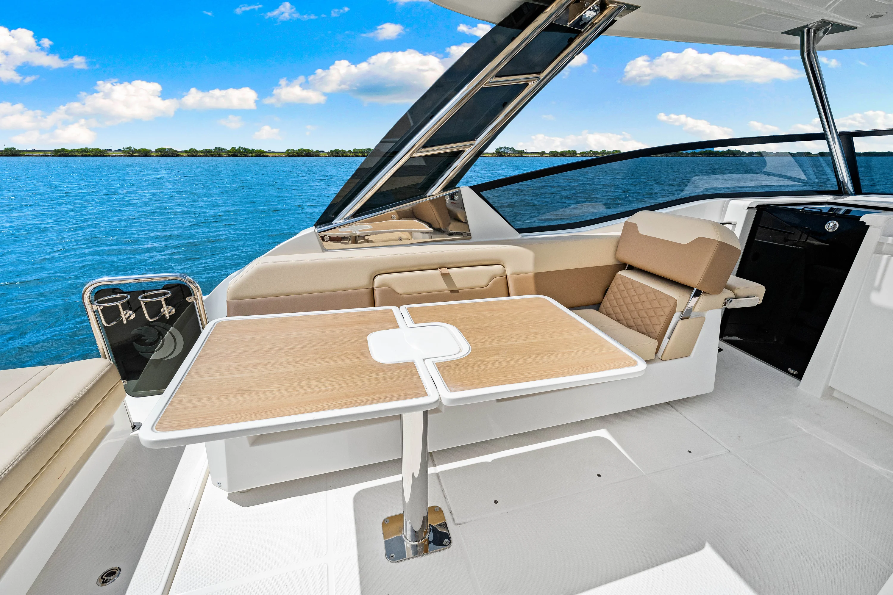2026 Aquila 32 Sport Image Thumbnail #51