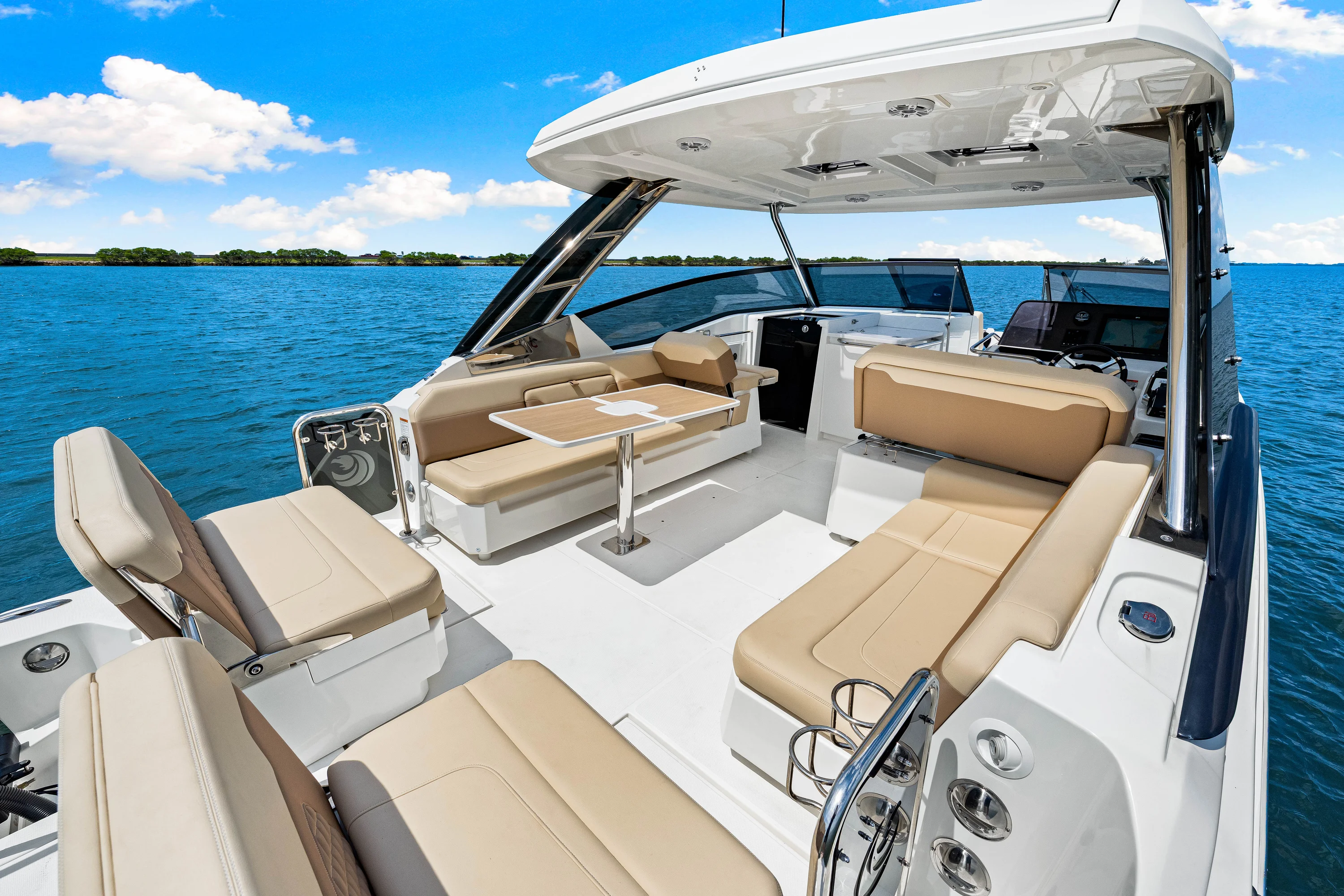 2026 Aquila 32 Sport Image Thumbnail #45