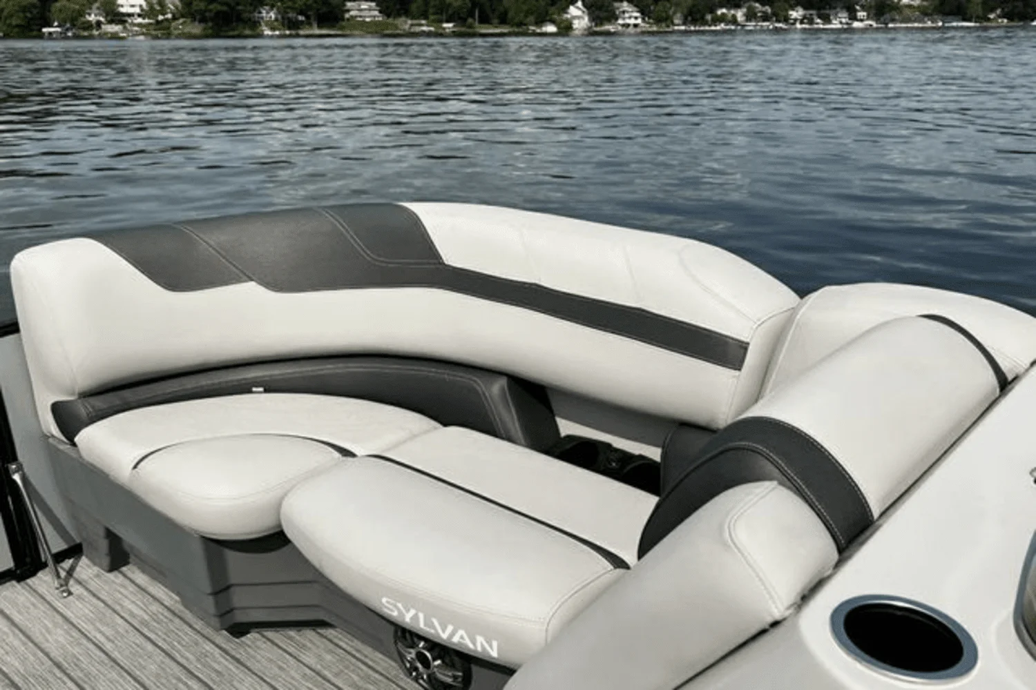 2024 Sylvan L5 Image Thumbnail #8