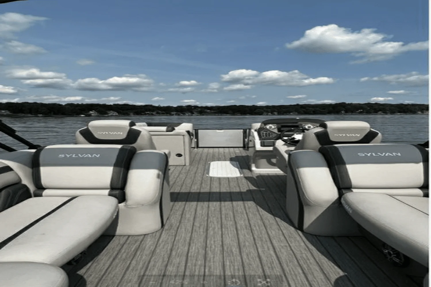 2024 Sylvan L5 Image Thumbnail #5