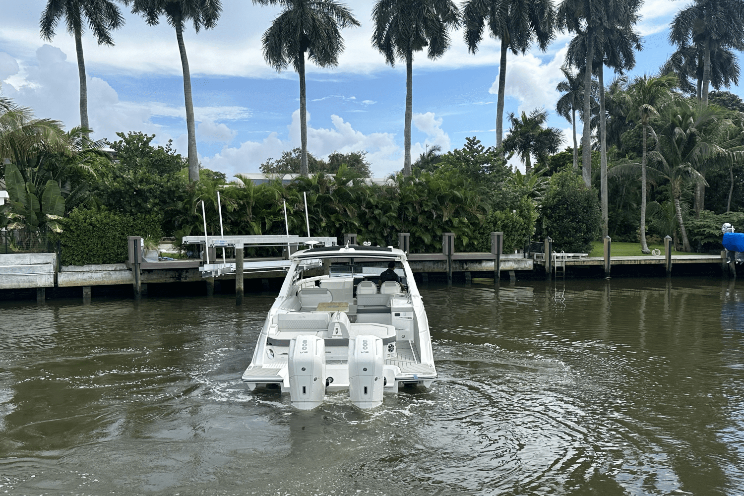 2024 Sea Ray 400 SLX Outboard Image Thumbnail #6